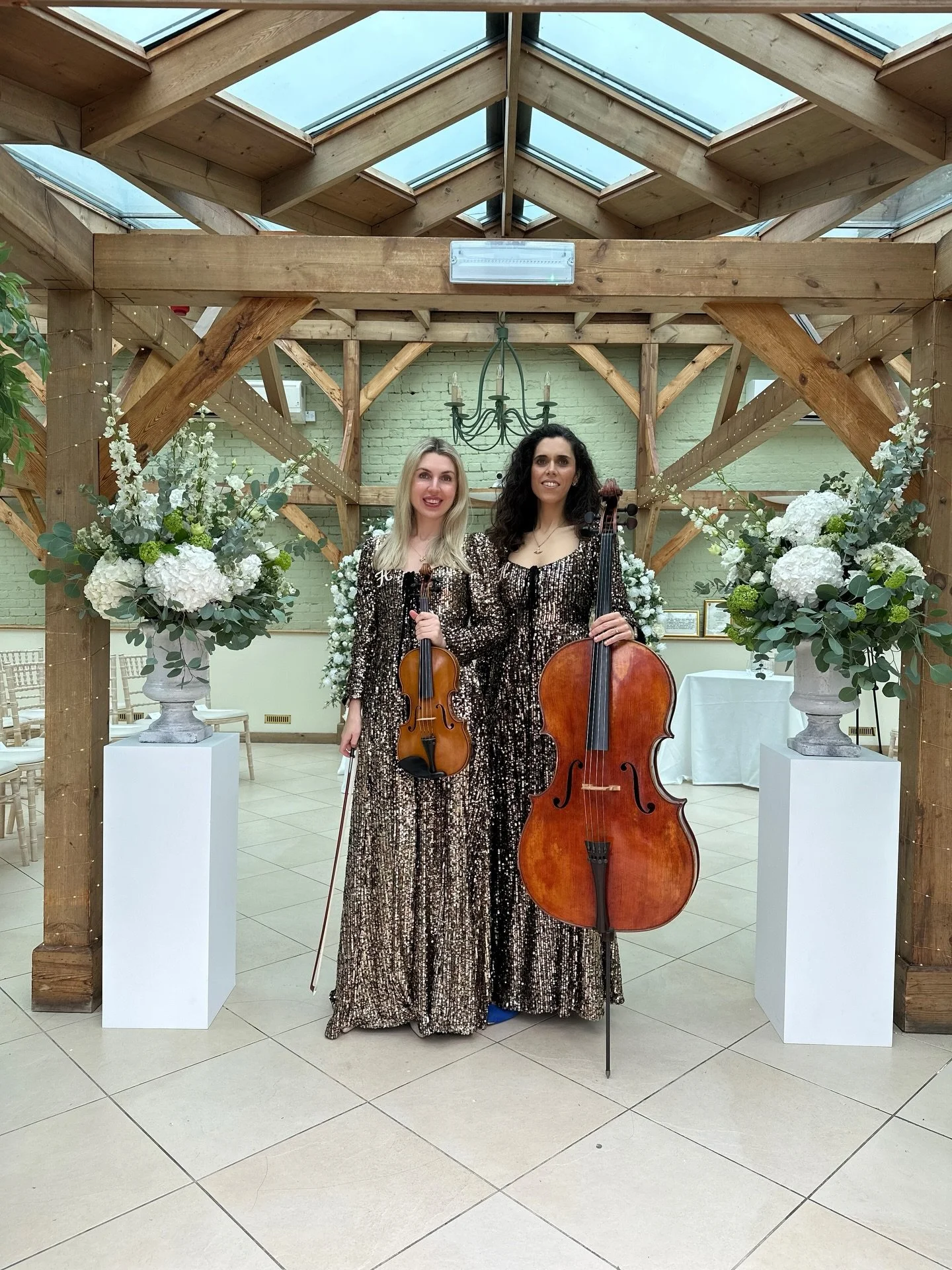 String duo magic at a beautiful Gaynes Park wedding 🤍
Elegant live music for an unforgettable day ✨🎻

#GaynesParkWedding
#WeddingMusicUK
#StringDuo
#LiveWeddingMusic
#WeddingCeremonyMusic