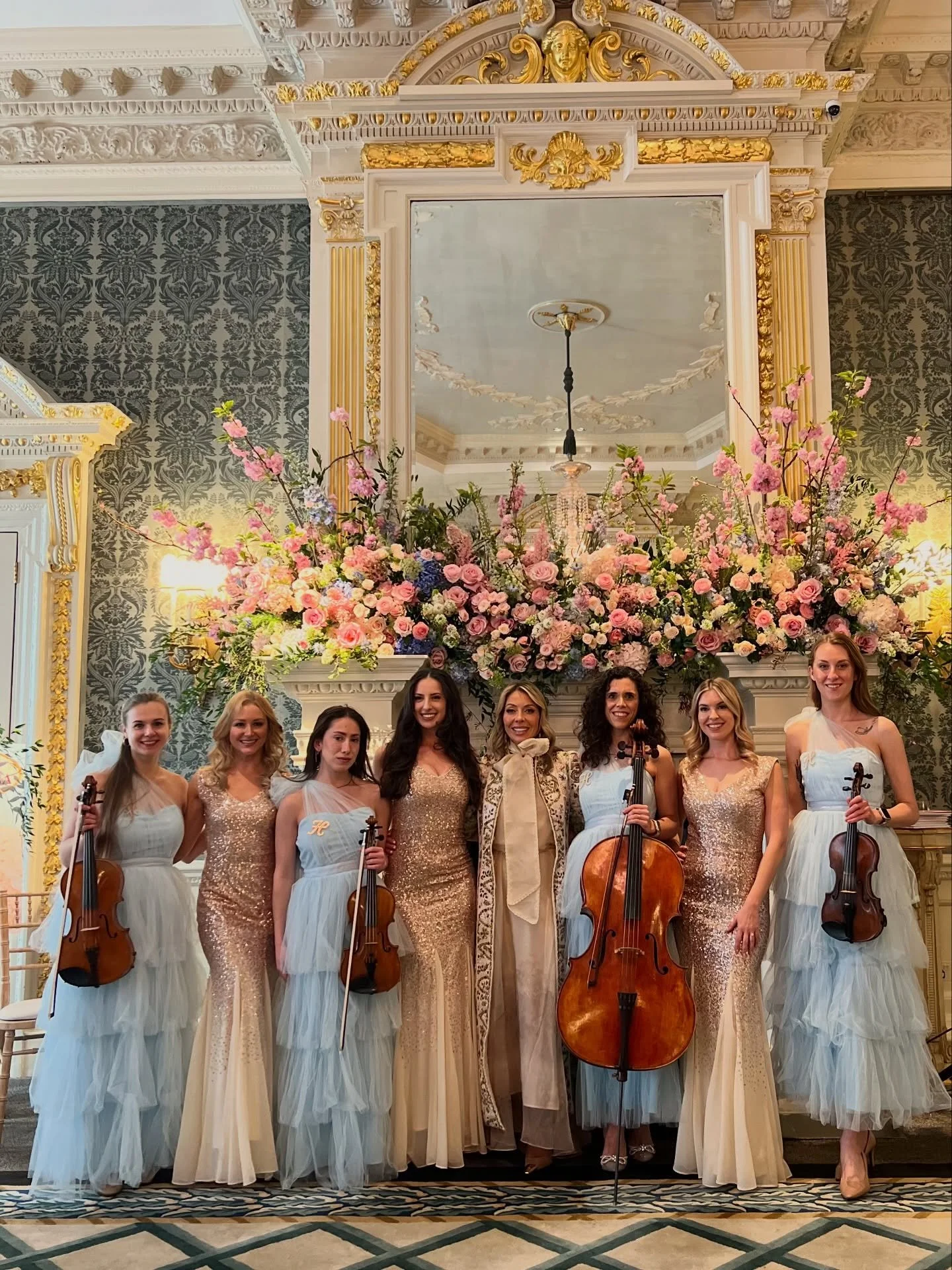 A beautiful day, beautiful setting, and live music to match ✨🤍 @princessgraceus @reallifefairytaleseries @emberbrooke 

A joy to be part of such a talented team:
Planning: @juicymayhew @julietmayhew 
Flowers: @claridgesflowers
Cake: @chelseacakecomp