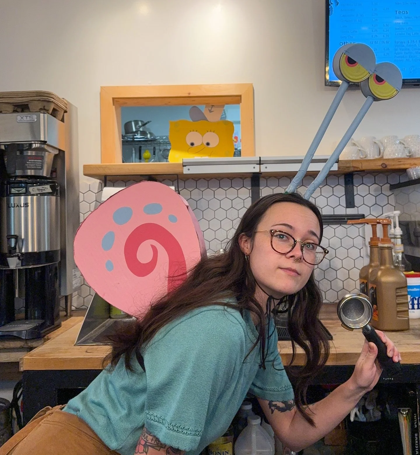 Happy Halloween! 🎃👻 

We have Gary the Snail and Spongebob behind the counter today 👀 See you soon for spooky lattes and maybe some candy!!