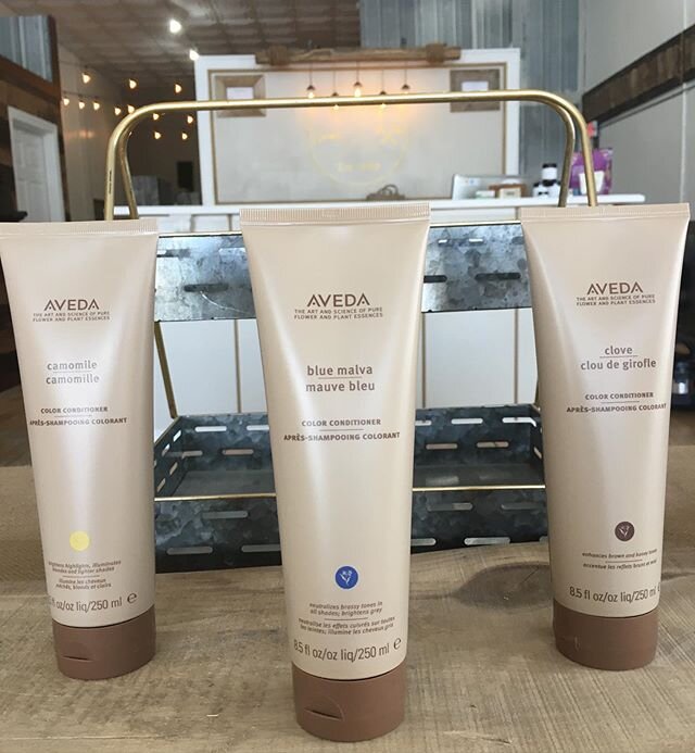 If you&rsquo;re like me then your haircolor is looking dull...brighten it up with Aveda&rsquo;s color conditioners! For blondes, brunettes and grey! Here until 4 today for curbside pickup😊