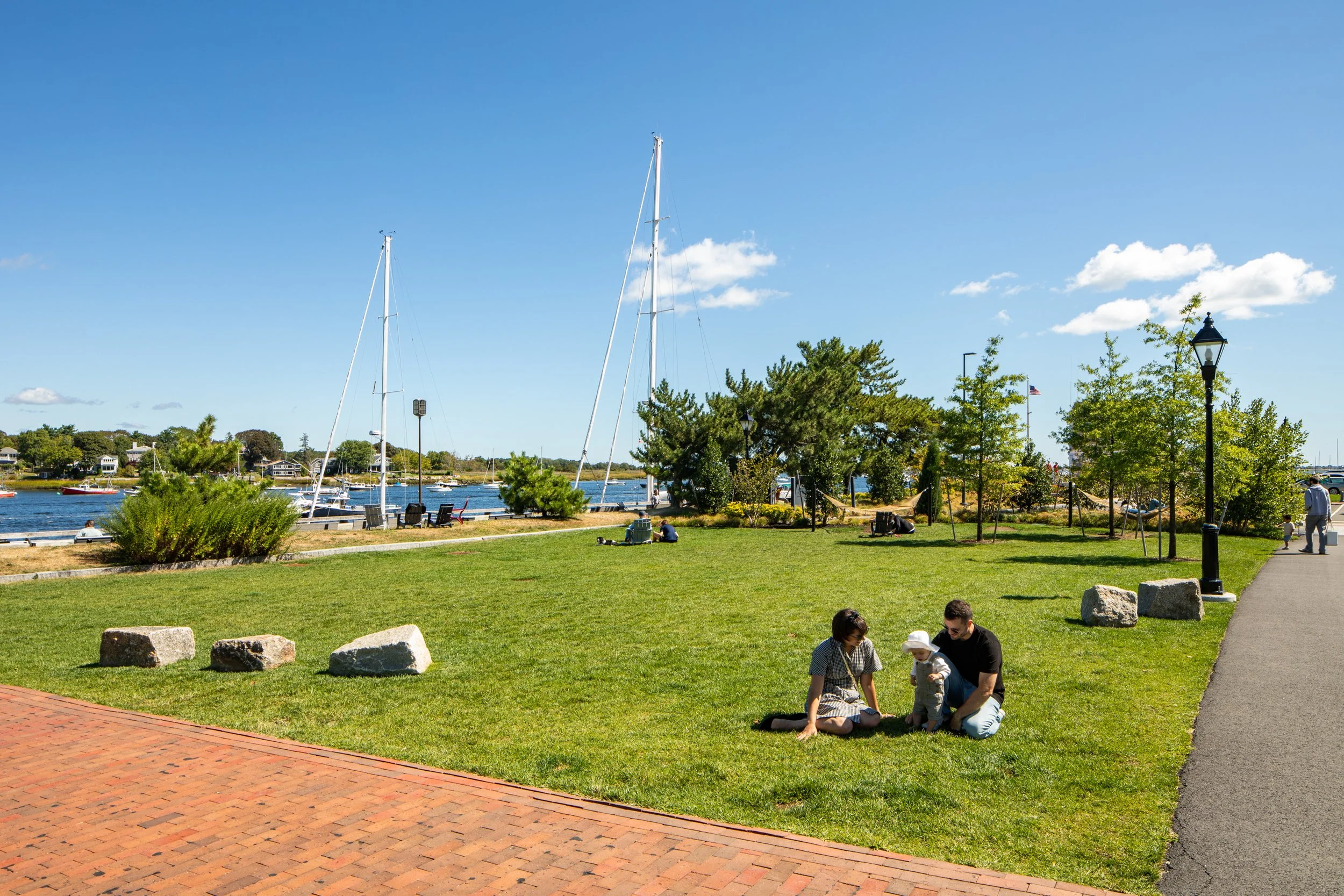 Sasaki_Newburyport Market Landing_Arielly-FINAL-4.jpg