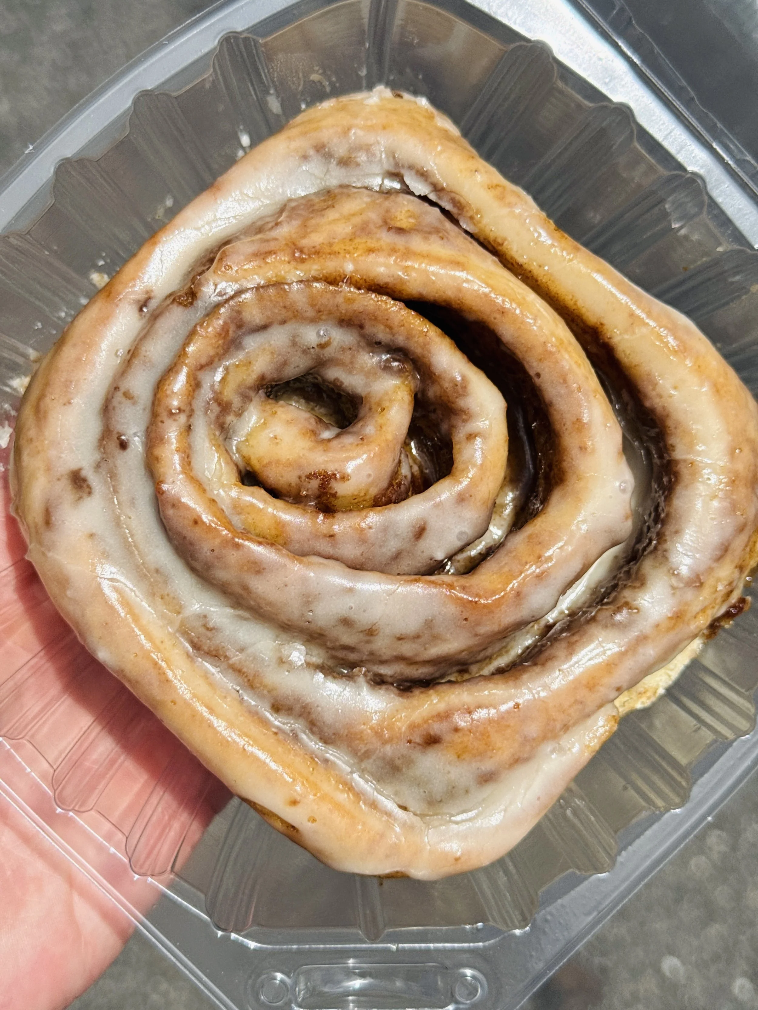 HONEY BUN CINNAMON ROLL