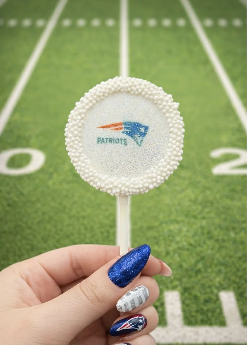 PATRIOTS CAKE POP