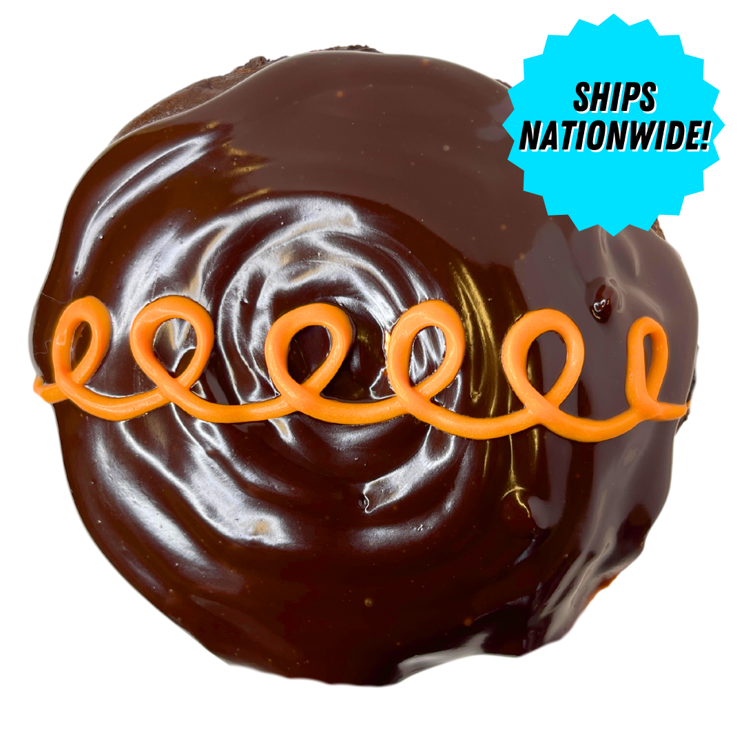 HALLOWEEN HOSTESS CUPCAKE MUFFIN