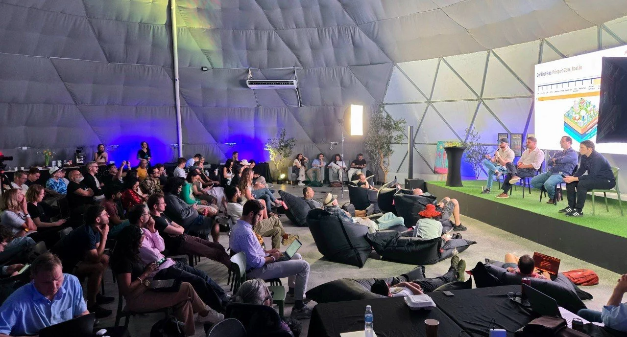 Infinita Dome Inside Stage.jpeg