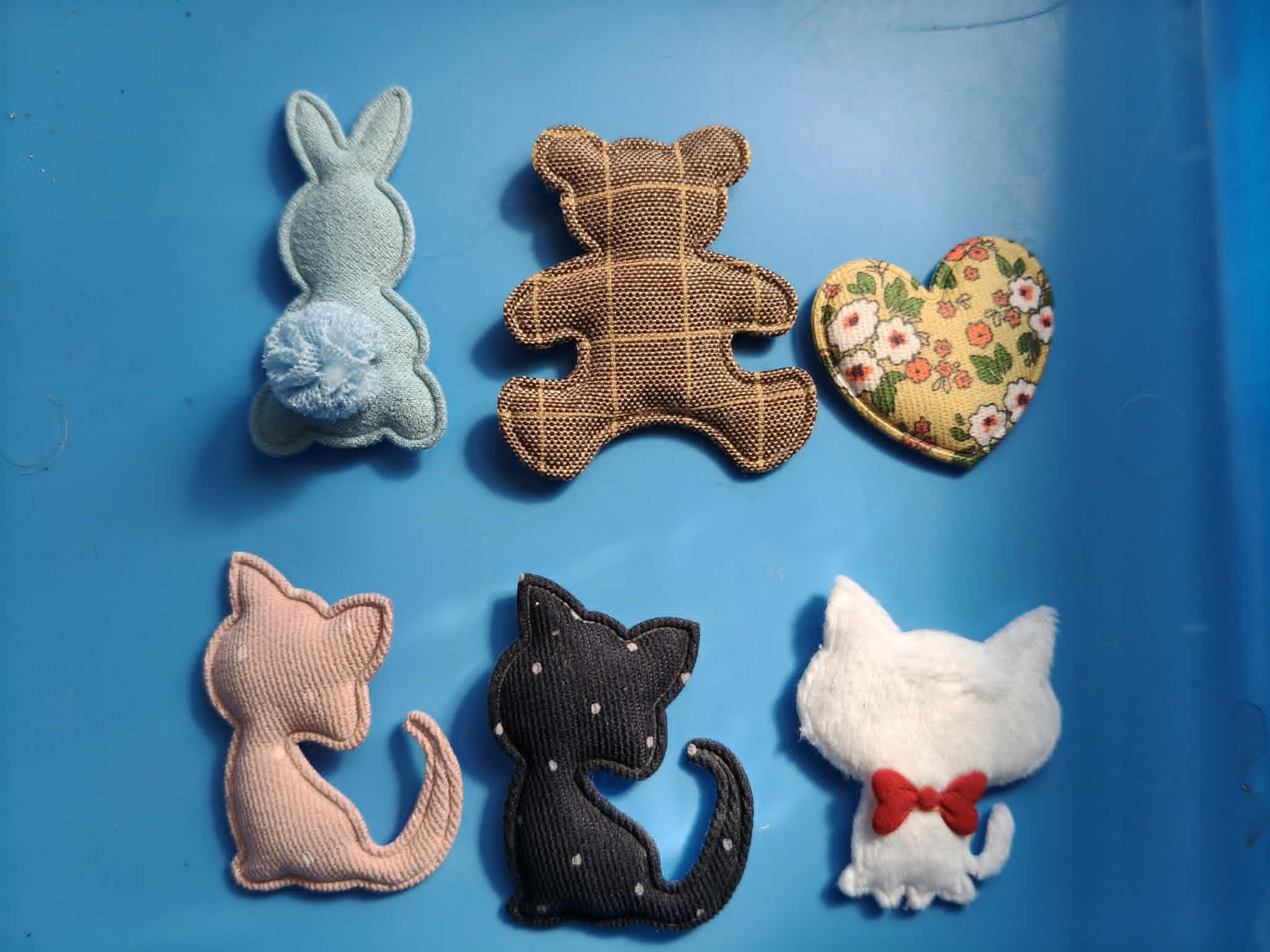 Catnip infused minis