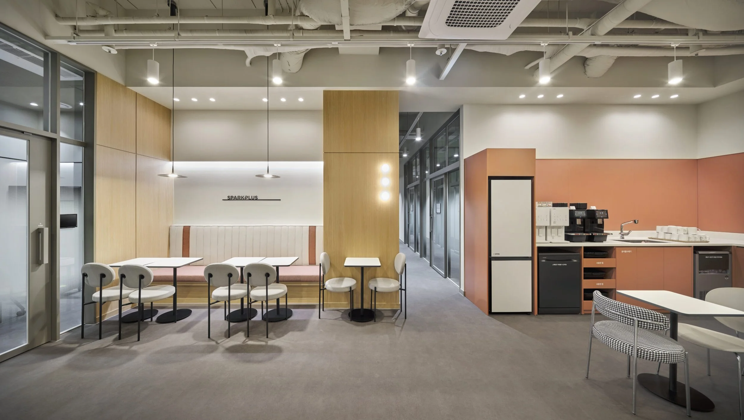 스파크플러스_서울로점_12-scaled.jpg