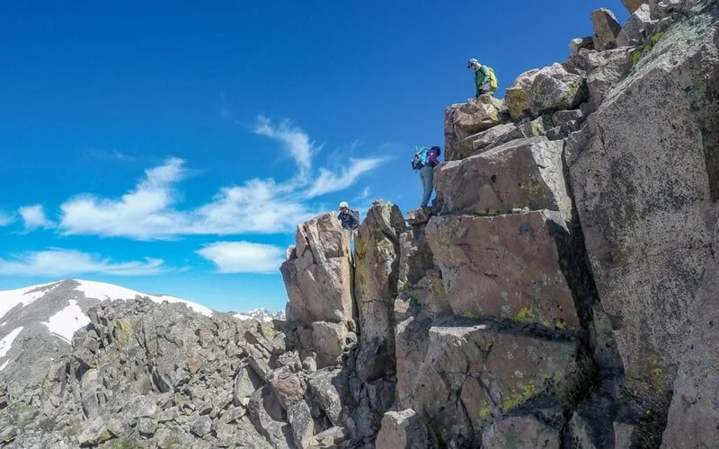 How to Conquer Fear of Falling: 11 Mind Hacks for Climbers and Scramblers