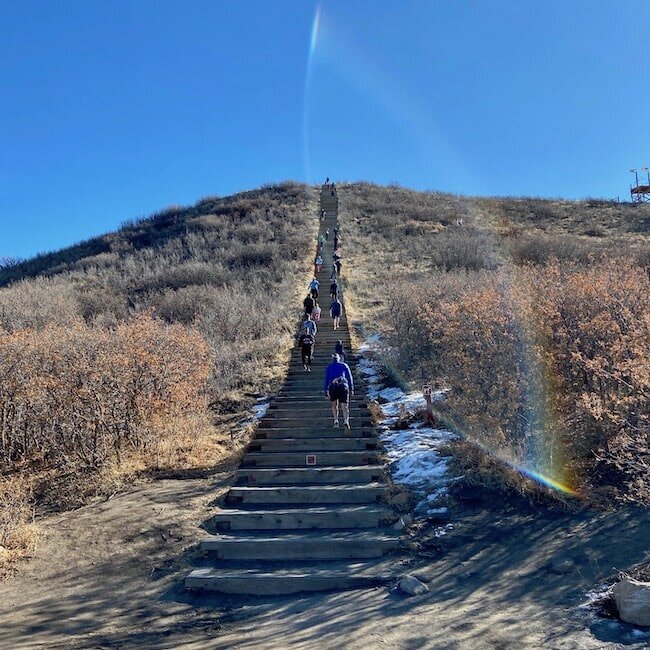 Your Complete Guide to the Manitou Incline Hike — Miss Adventure Pants