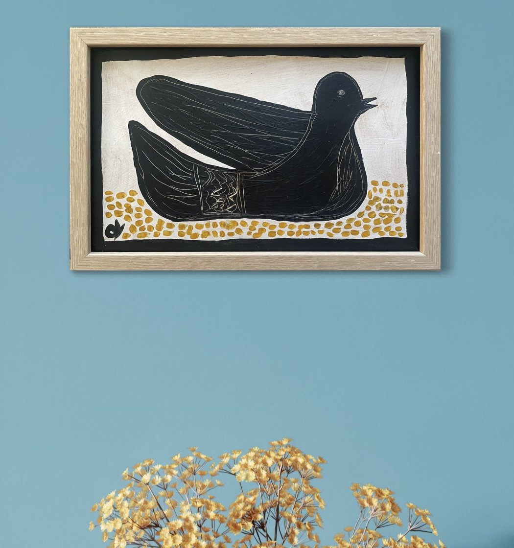 B i R d . O n. S a N d .  32 x 23cm. paint & wax on canvas.