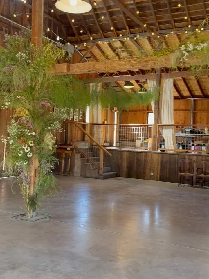 A friend&rsquo;s five year old son gave me the best compliment saying &ldquo;all those flowers just grow in there?!?&rdquo; 

My goal for the barn was to look like a wild meadow was growing up and around the space, providing a soft and dreamy backgro