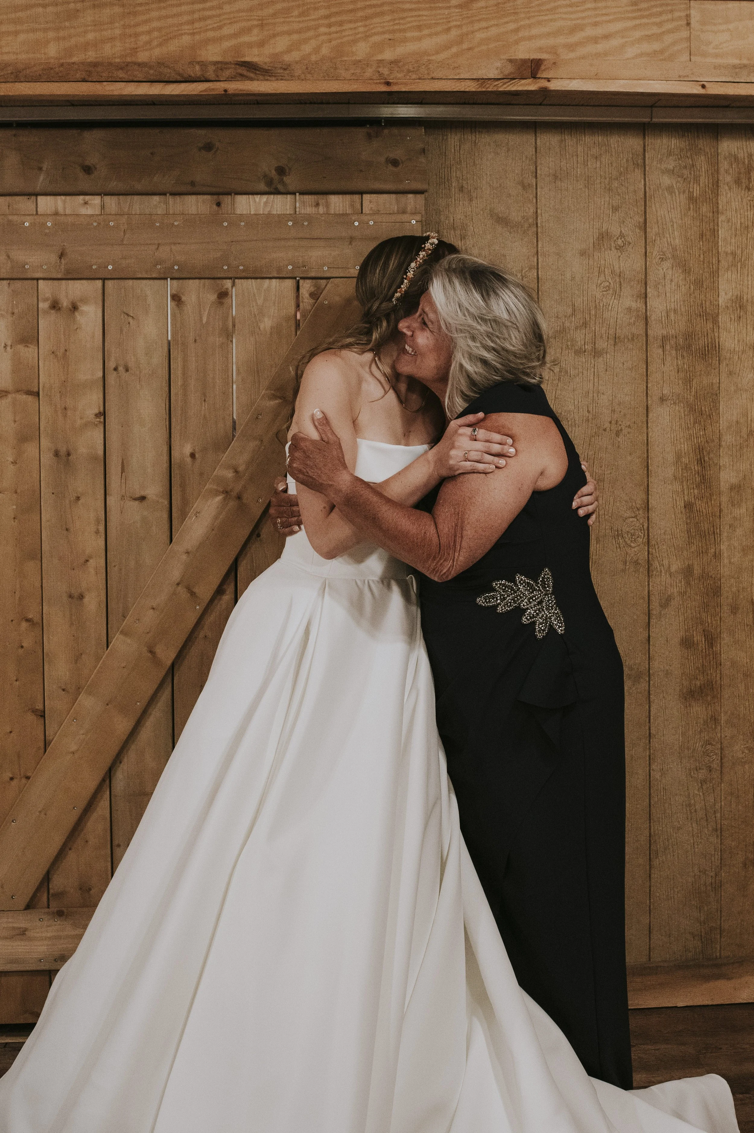 T_L_ Wedding Day-40.jpg