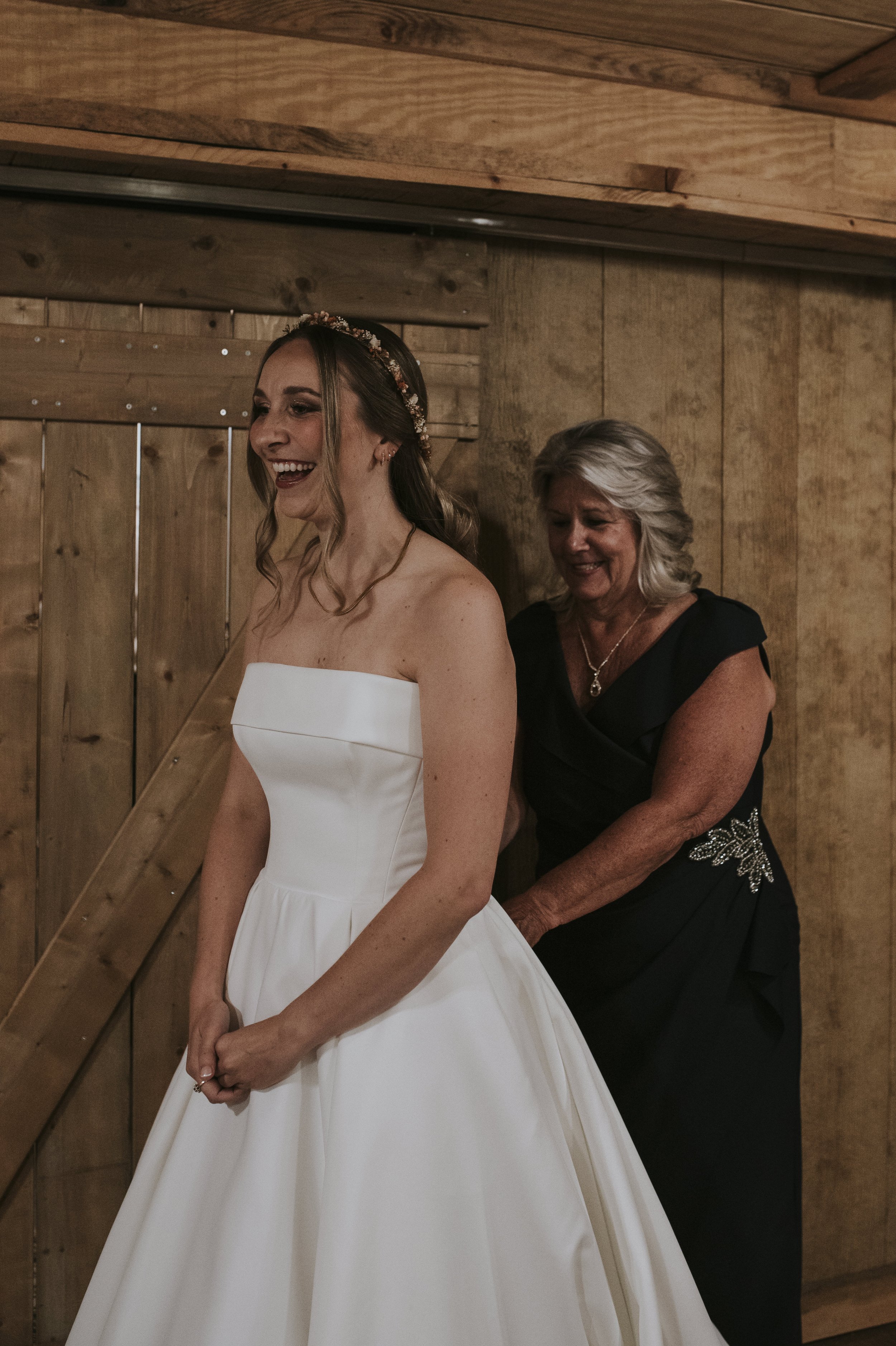 T_L_ Wedding Day-29.jpg