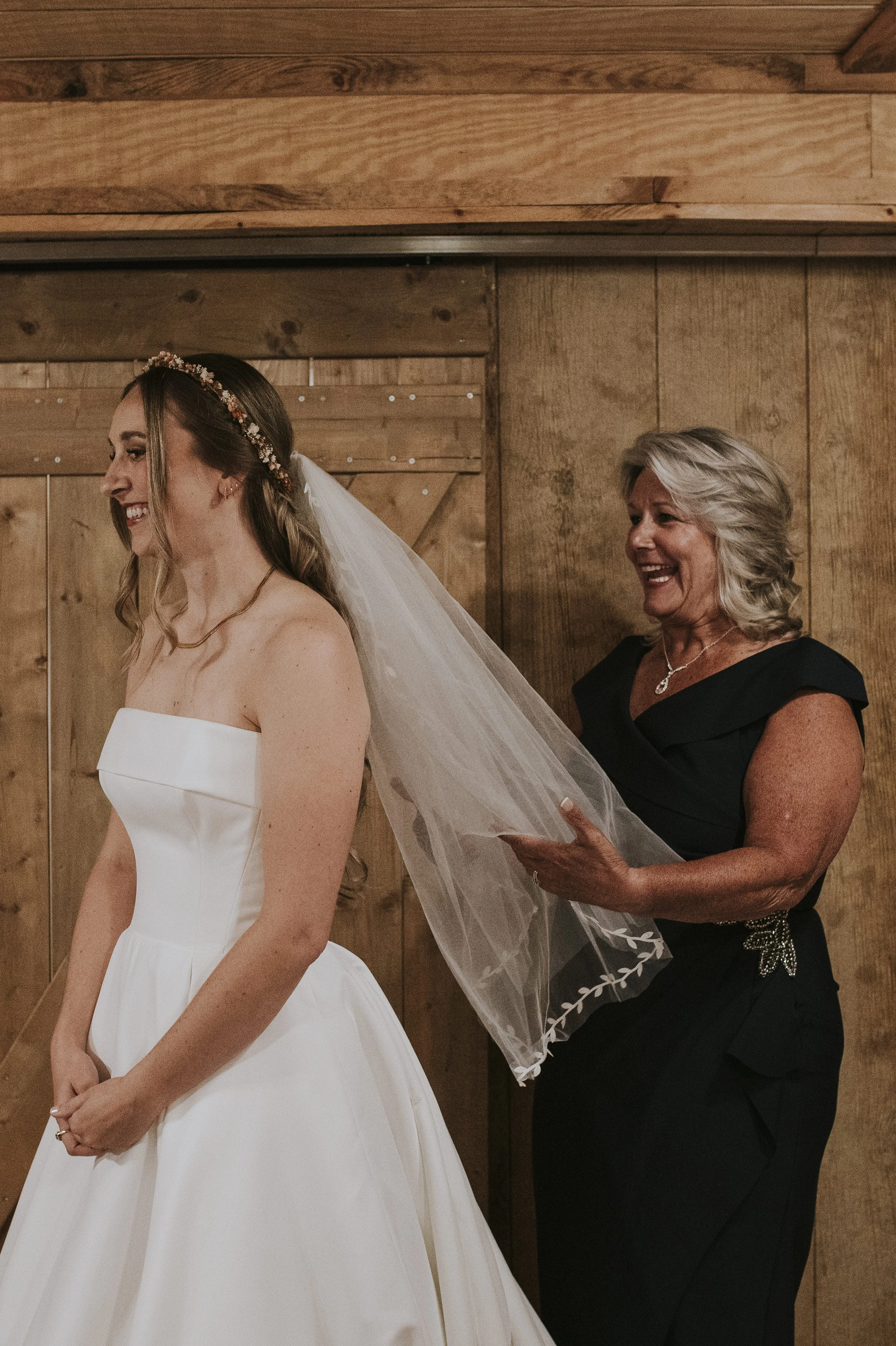 T_L_ Wedding Day-58.jpg