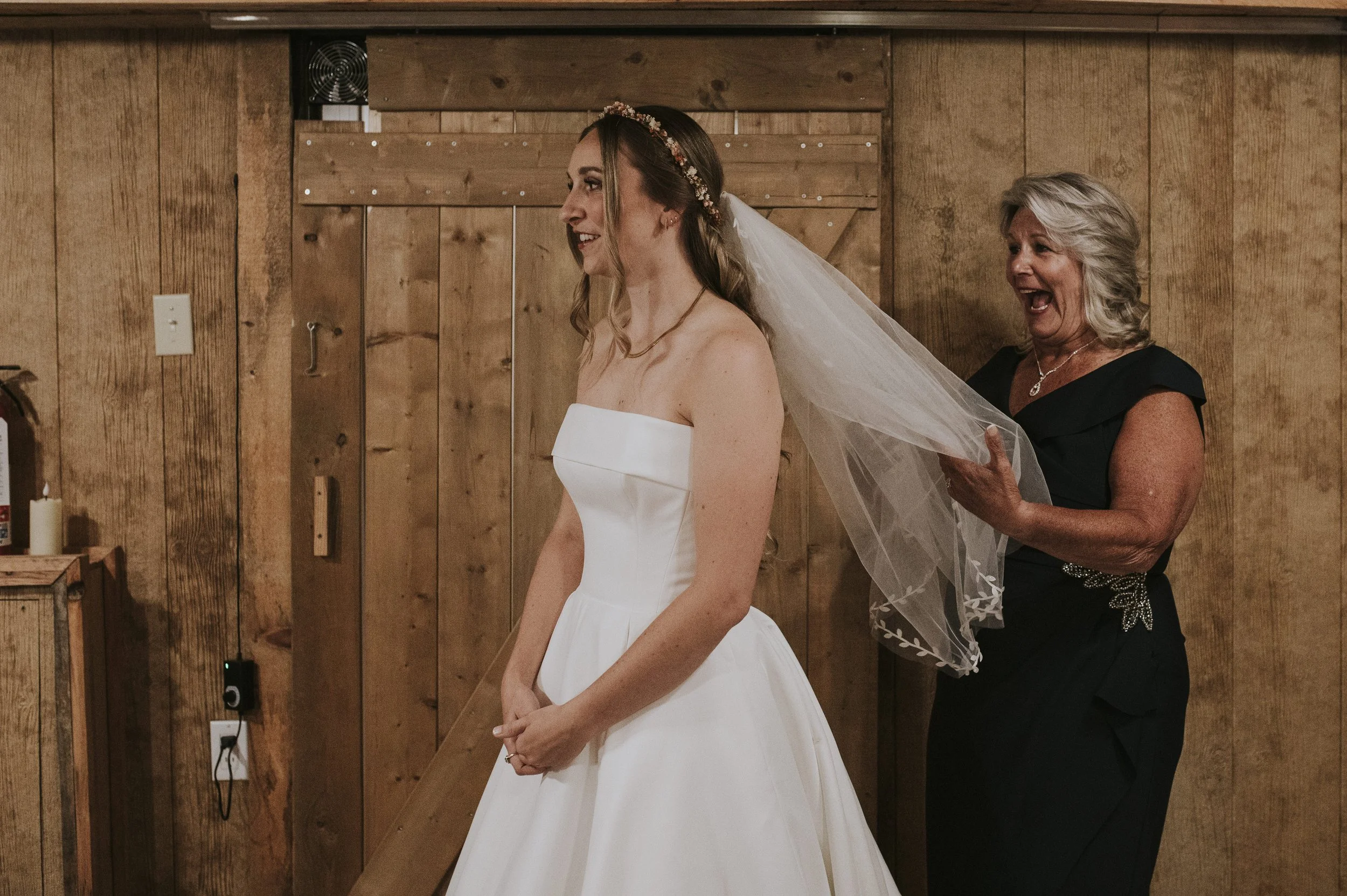 T_L_ Wedding Day-57.jpg