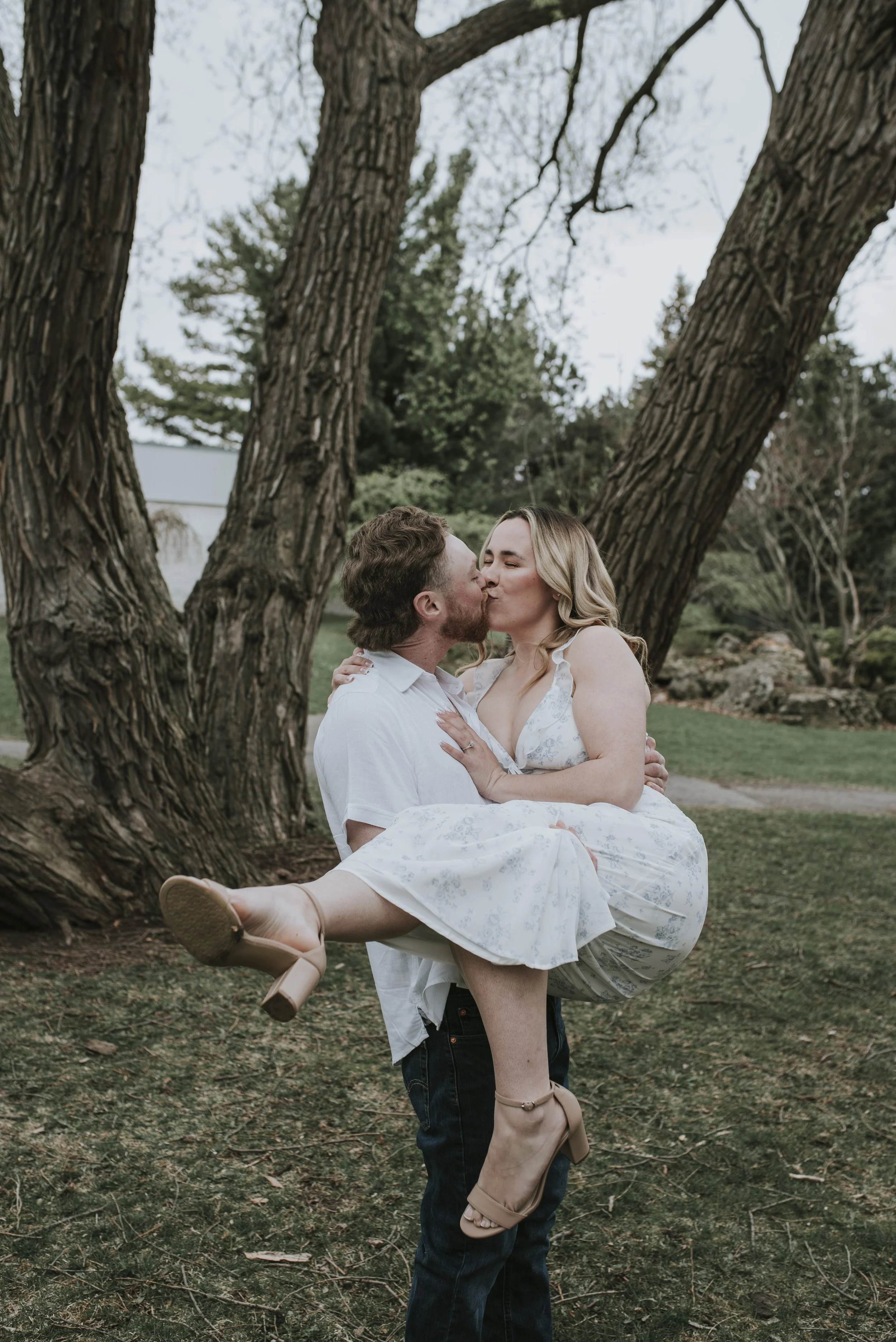 B_D_EngagementSession-78.jpg