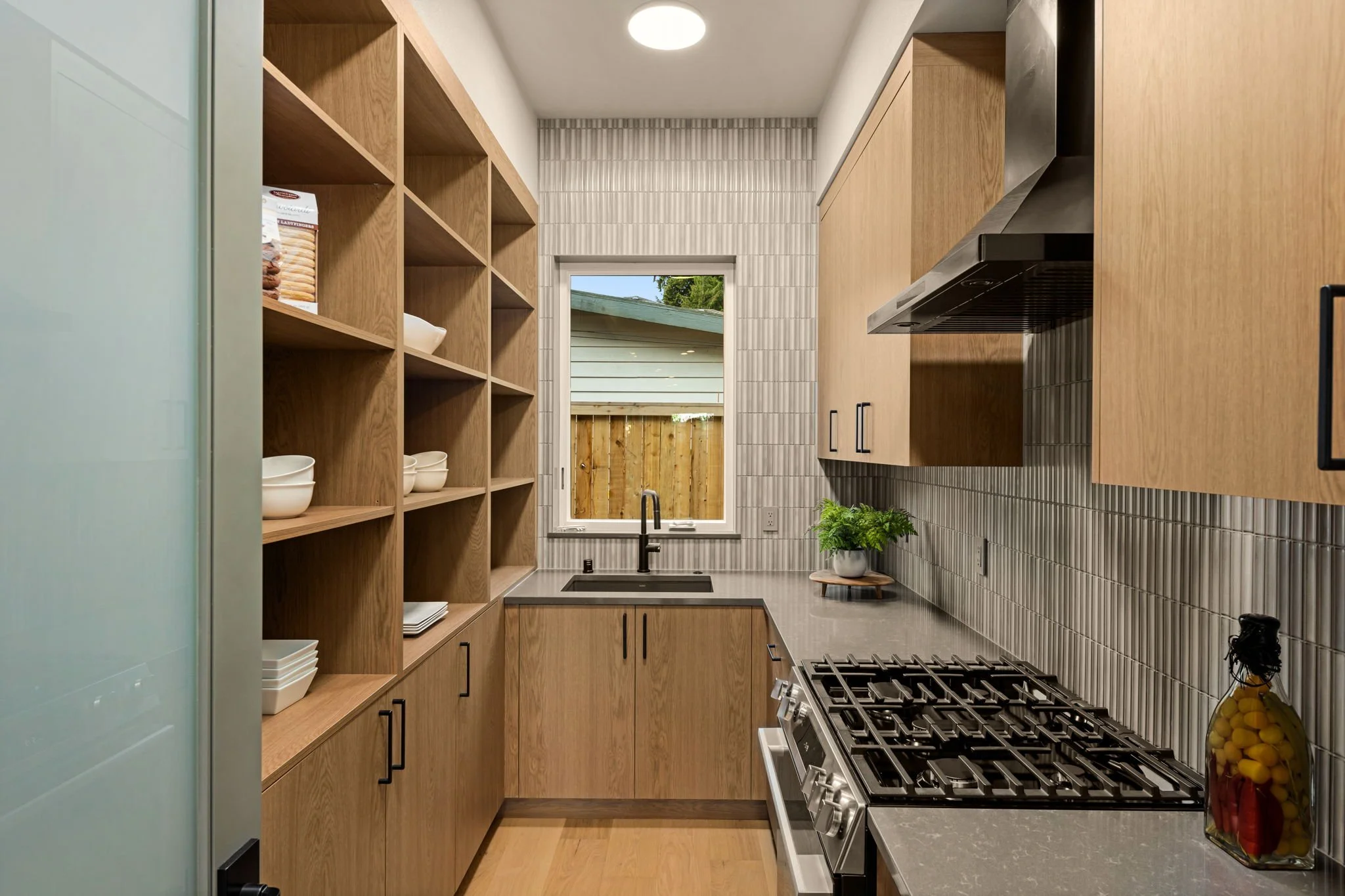 29-web-or-mls-15625-se-9th-st.jpg