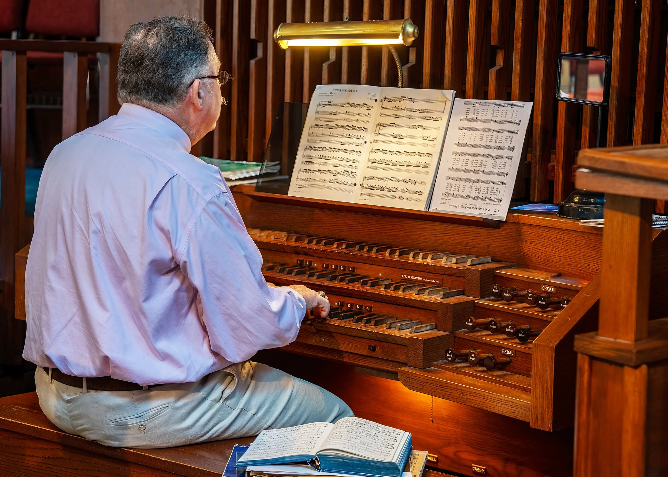 Dan-at-Organ.jpg