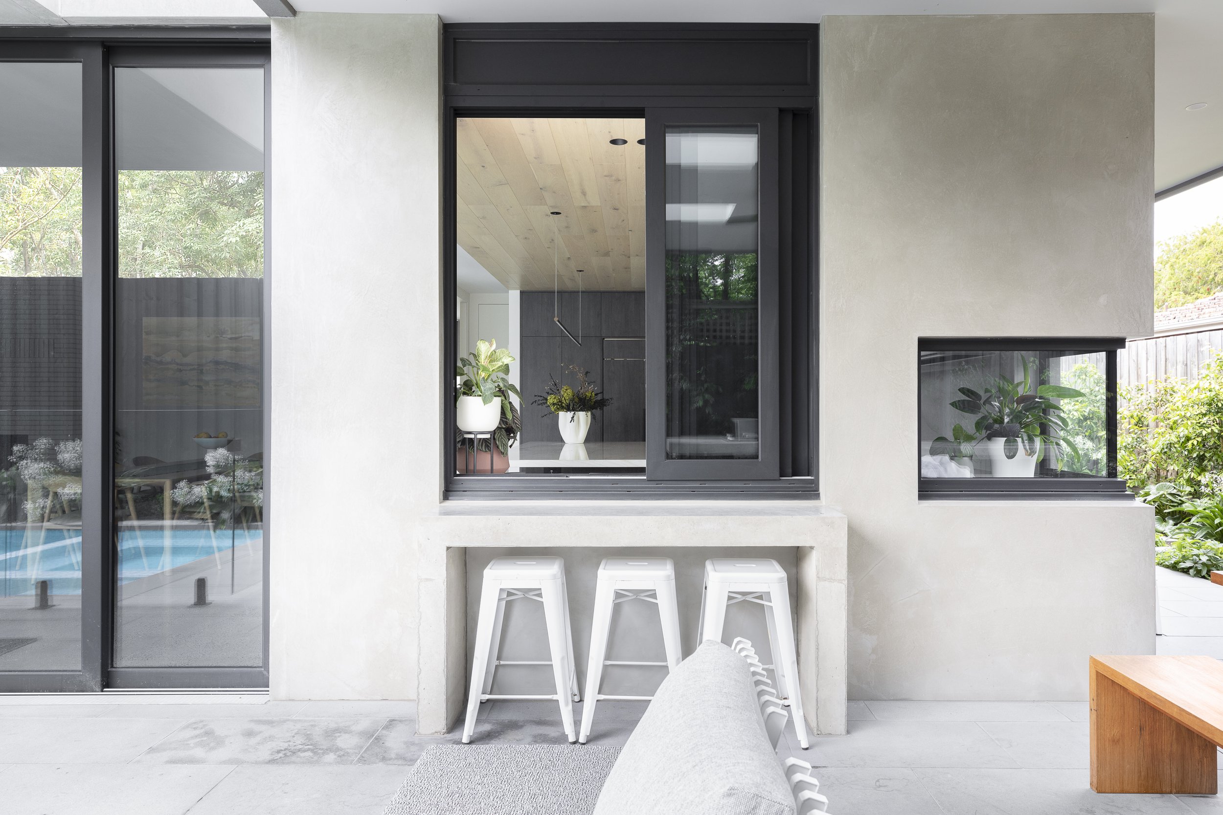 Kitchen Server-0K3A7690.jpg