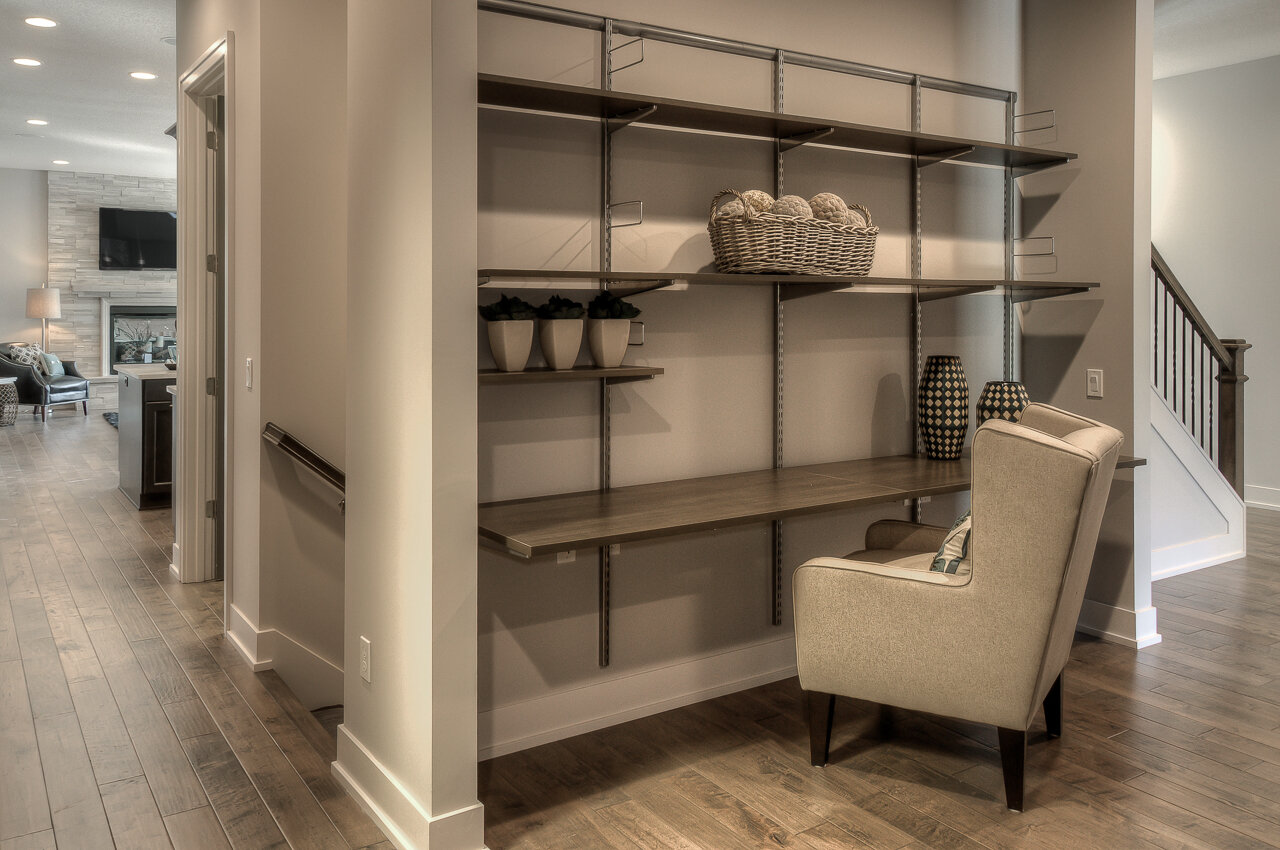 mls 16205 Sedona St 15.jpg