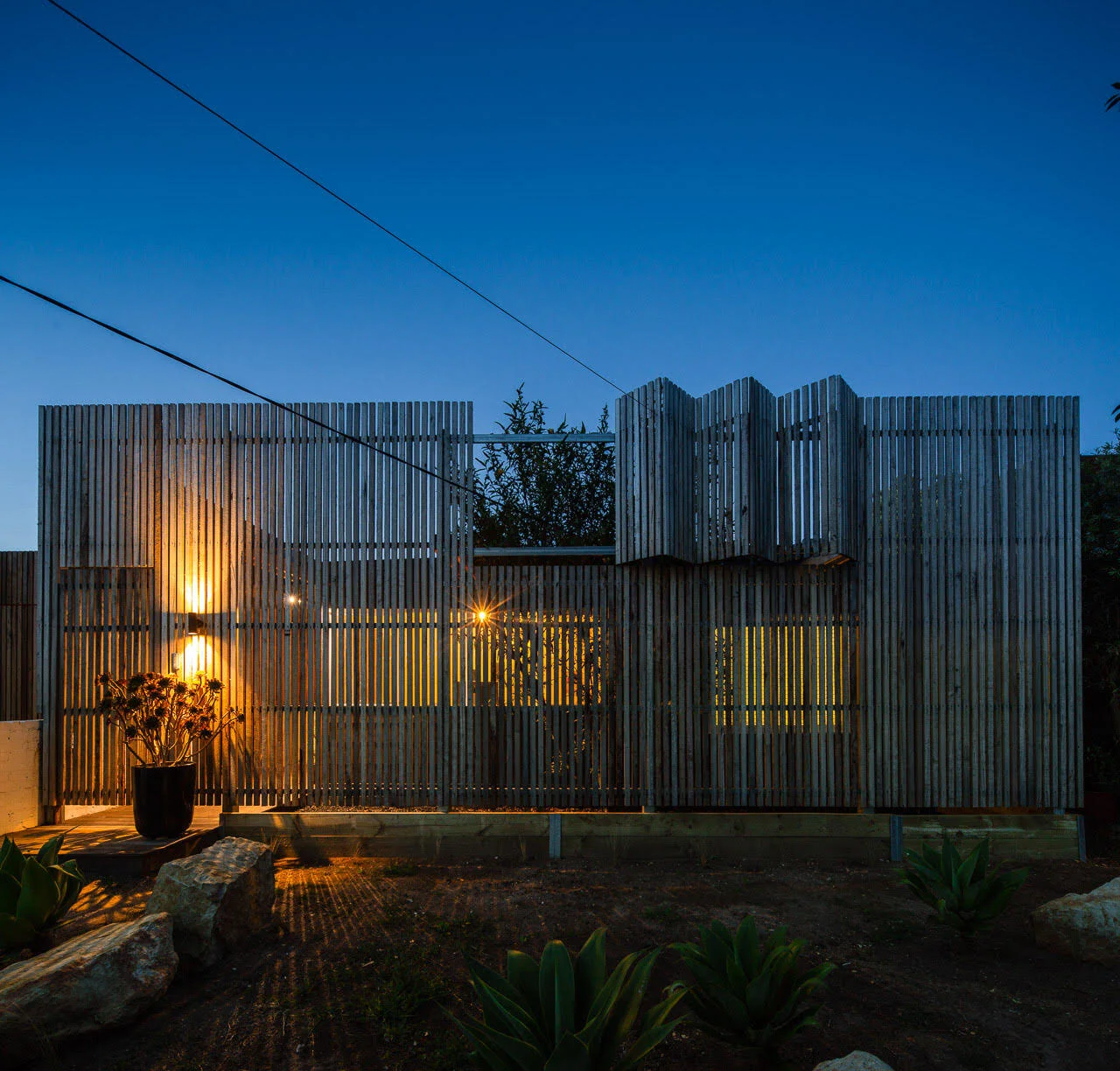 Freehand Projects Barwon Heads House 1 exterior facade.jpg