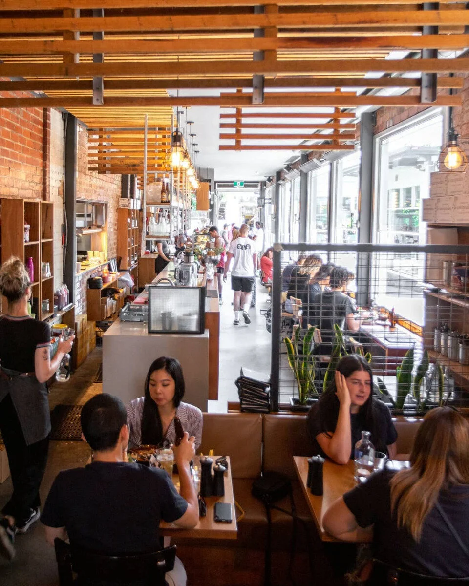 LAS CHICAS cafe Freehand Projects .jpg