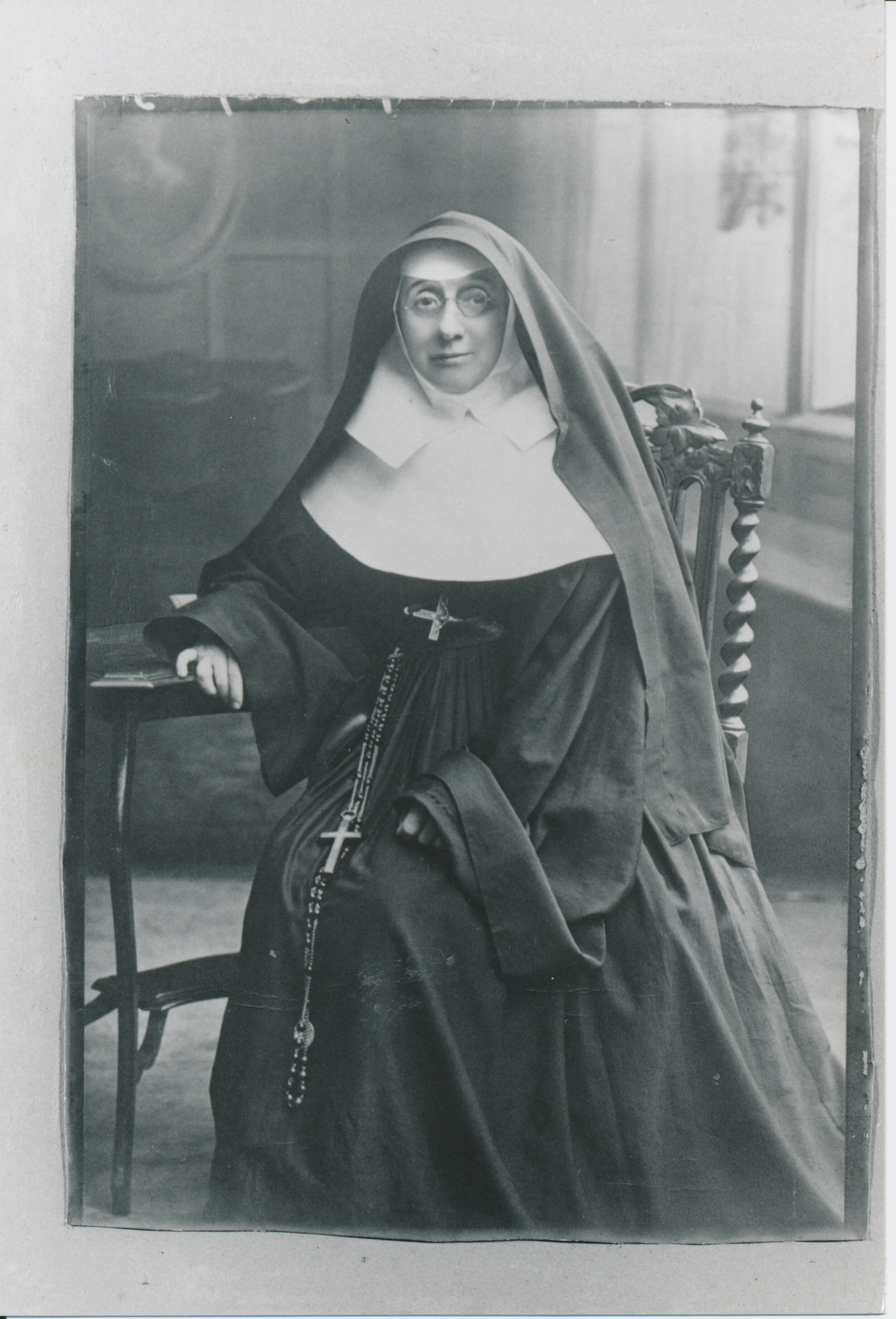 MH004_0026 and ISMAPNGA-23887a.jpg