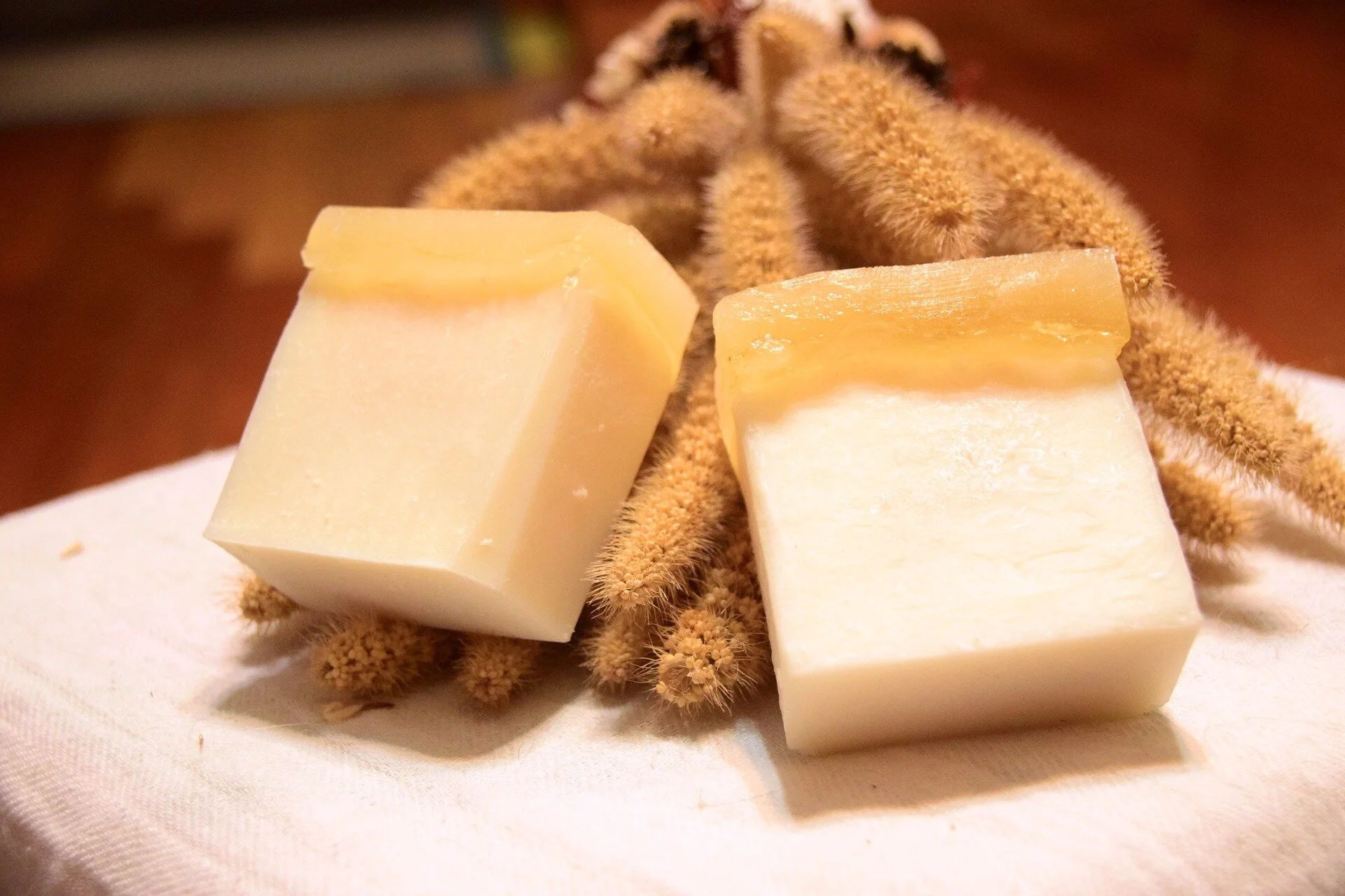 handmade-soap-3912760_1920.jpg