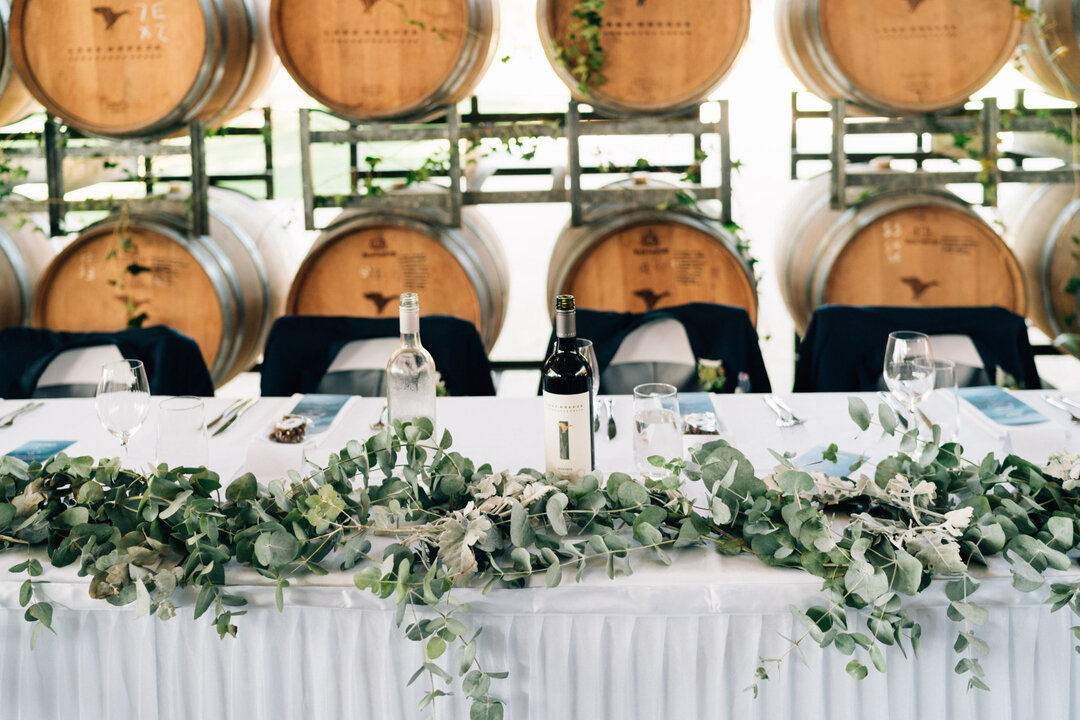 Testimony from Elly + Calum 🤍⠀⠀⠀⠀⠀⠀⠀⠀⠀
⠀⠀⠀⠀⠀⠀⠀⠀⠀
&quot; Lake Breeze looked so inviting and we loved the family business vibe. The vines were stunning as a backdrop and we just knew it was the place! We loved the idea of getting a little out of Adela