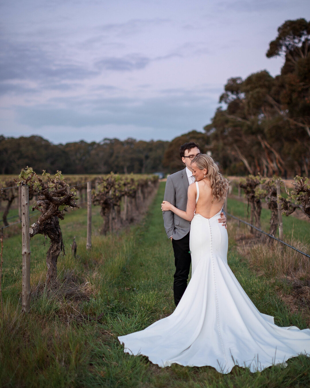 The high school sweethearts......Mr &amp; Mrs Cooper 🤍⠀⠀⠀⠀⠀⠀⠀⠀⠀
⠀⠀⠀⠀⠀⠀⠀⠀⠀
⠀⠀⠀⠀⠀⠀⠀⠀⠀
📷 @jamesfieldphoto⠀⠀⠀⠀⠀⠀⠀⠀⠀
hair: @nicoleprice.hair⠀⠀⠀⠀⠀⠀⠀⠀⠀
makeup: @larissajonesbeautyheartist⠀⠀⠀⠀⠀⠀⠀⠀⠀
🌸: @adelaidehillsflowerstudio + @floral.eden⠀⠀⠀⠀⠀⠀⠀⠀⠀
dre