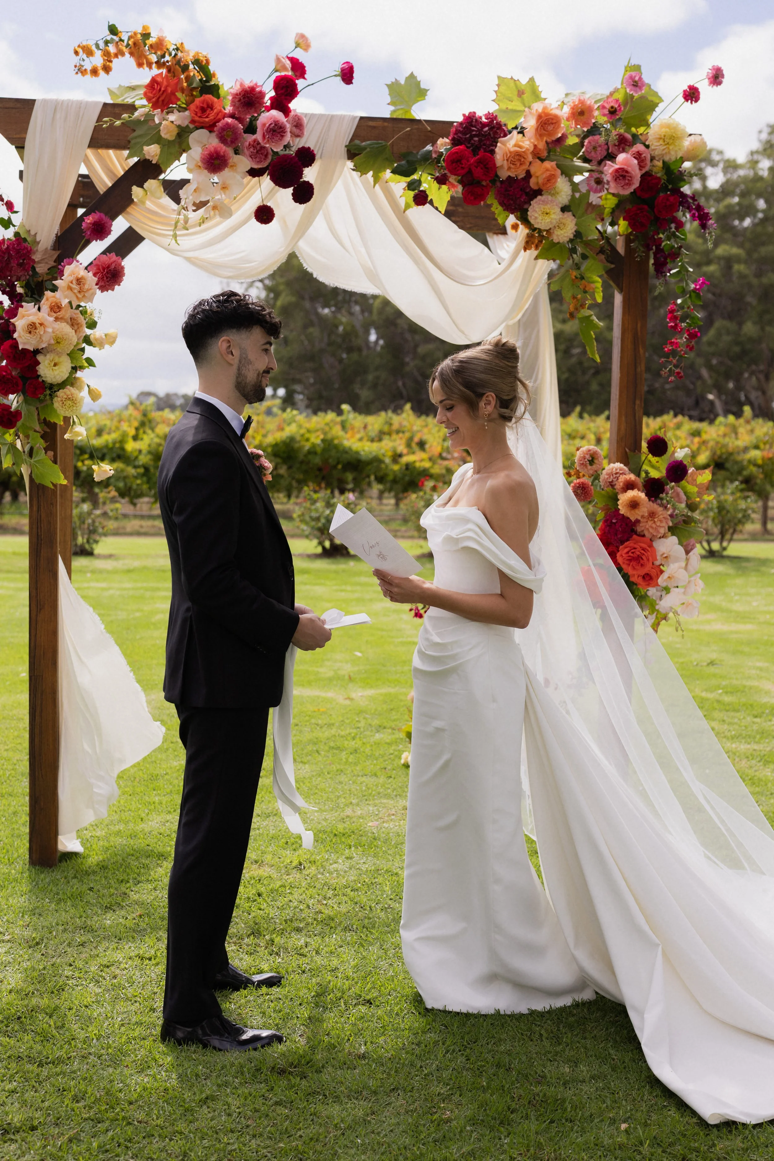 Tess + Michael Wedding _ Luke John Photography-408.jpg