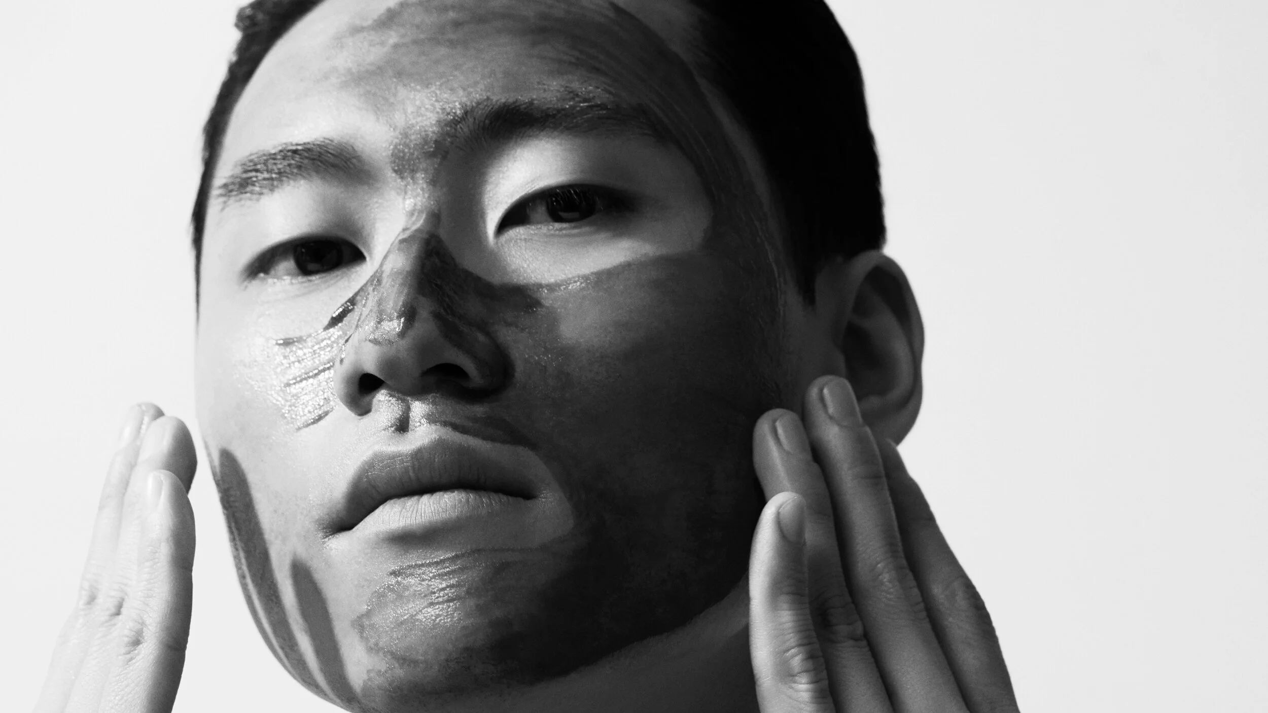  BIOTHERM Summer 2019 Digital campaign Visuals and video tutorials 