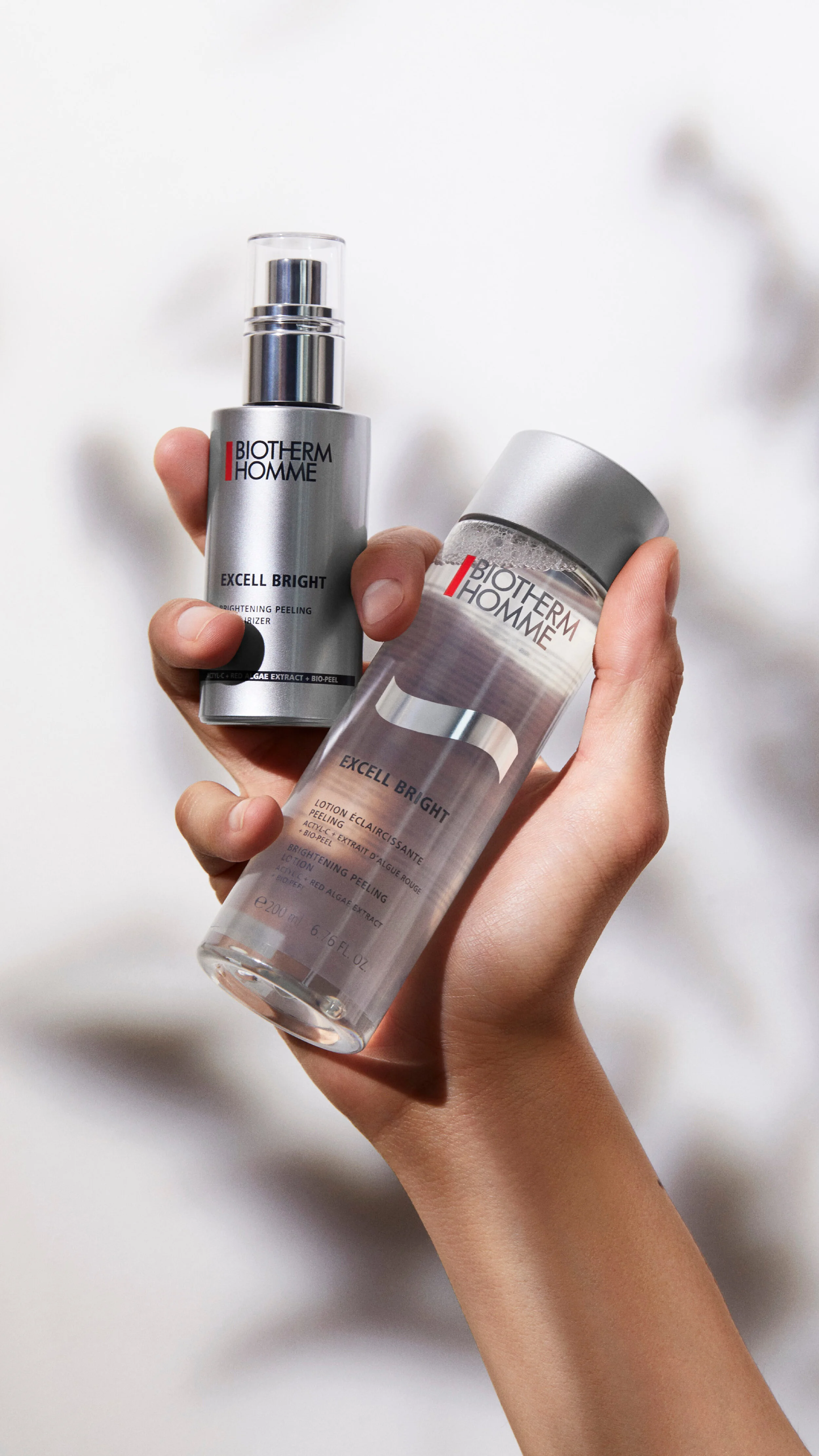 BIOTHERM_HANDANDPRODUCT_EXCELLBRIGHT_1_VERTI.jpg