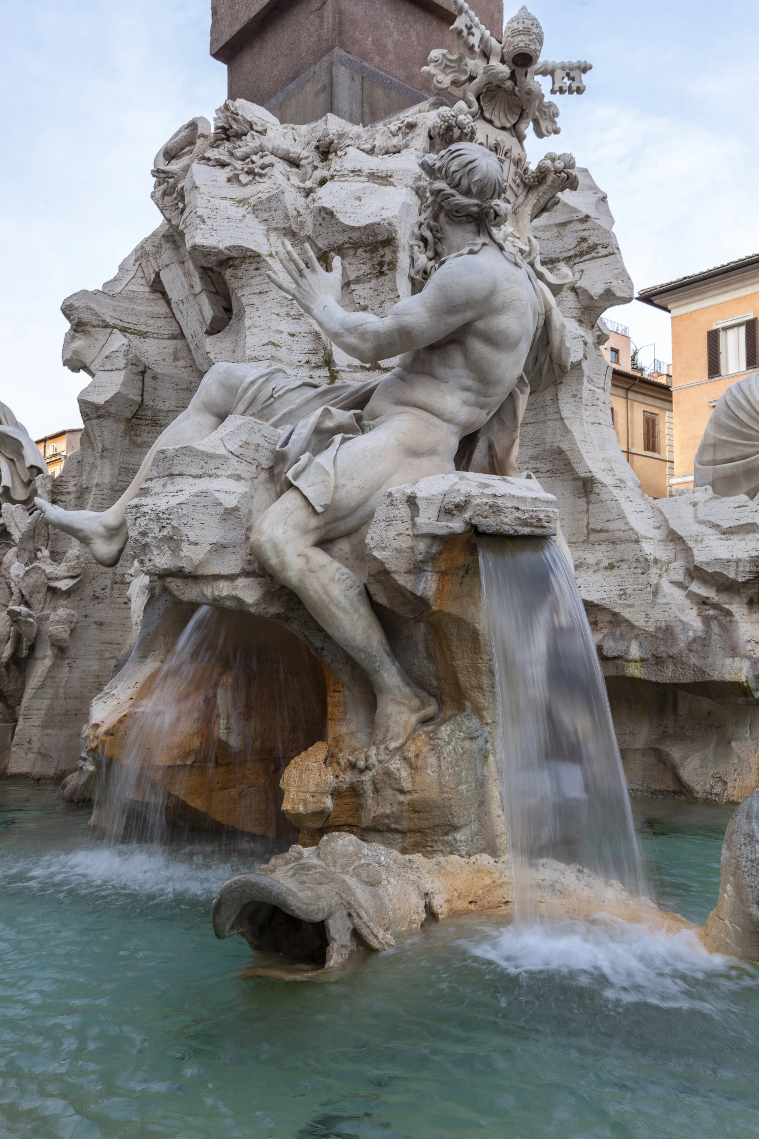 mhg watch trevi fountain 10.jpeg