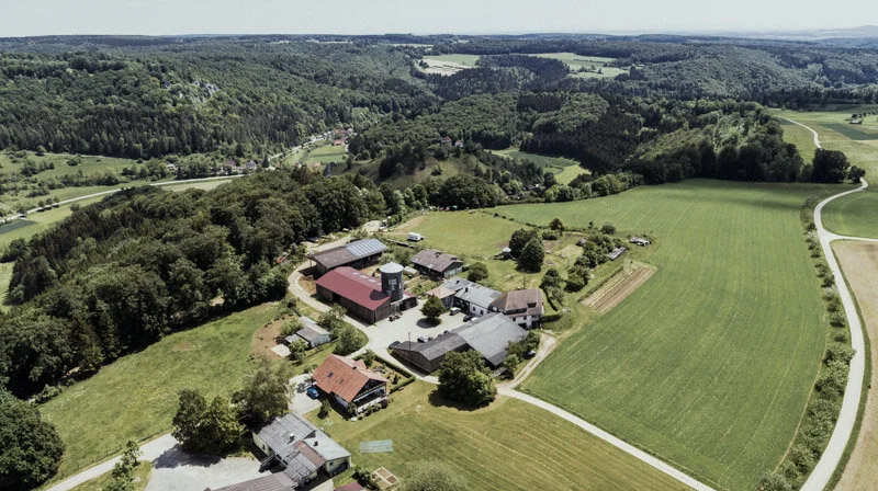  #bauer #farmer #demeter #bio #bioland #biodiversität #biodiversity #fotoreportage #reportage #leica #hasselblad #fotograf #photographer #dokumentation #fotodokumentation #fotografie #baden-württemberg #bw #agenturblumberg #nachhaltigkeit #natur #lan