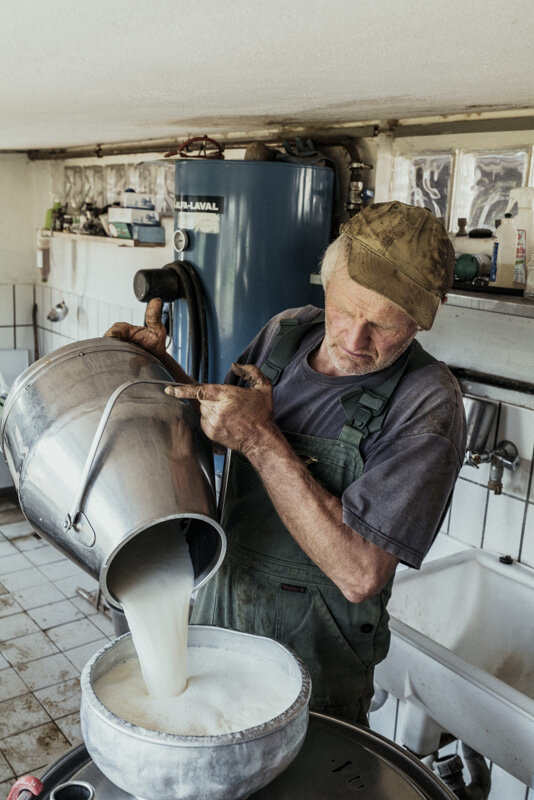  #bauer #farmer #demeter #bio #bioland #biodiversität #biodiversity #fotoreportage #reportage #leica #hasselblad #fotograf #photographer #dokumentation #fotodokumentation #fotografie #baden-württemberg #bw #agenturblumberg #nachhaltigkeit #natur #lan