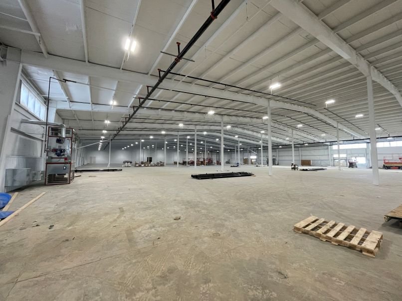 7774-7781 Whipple Ave 7.JPG