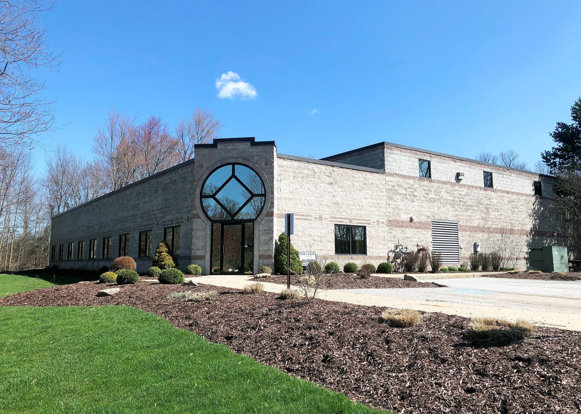 5633 HUDSON INDUSTRIAL PARKWAY