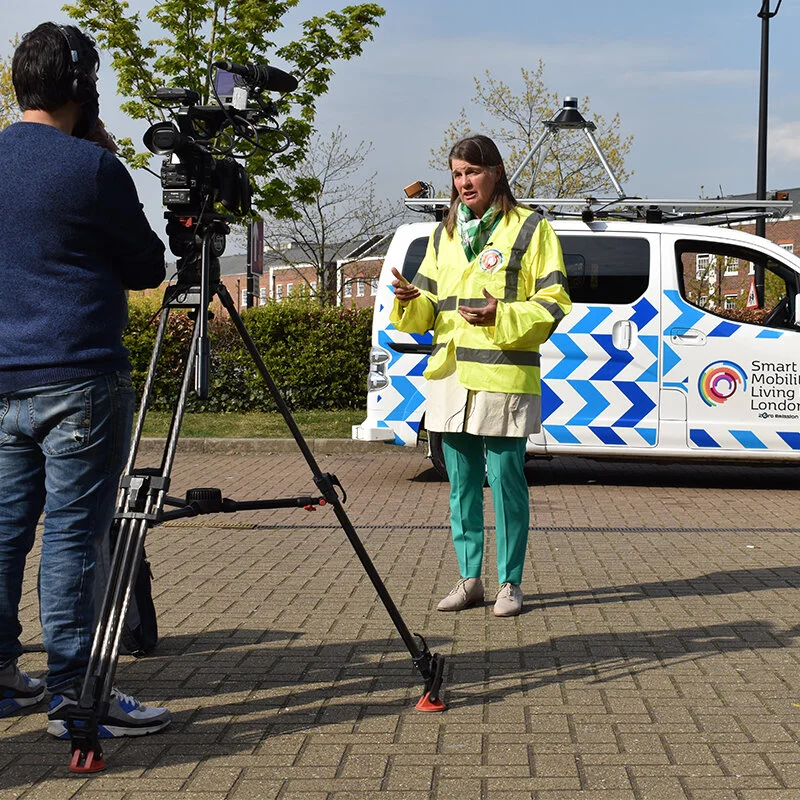 Minister visits SMLL