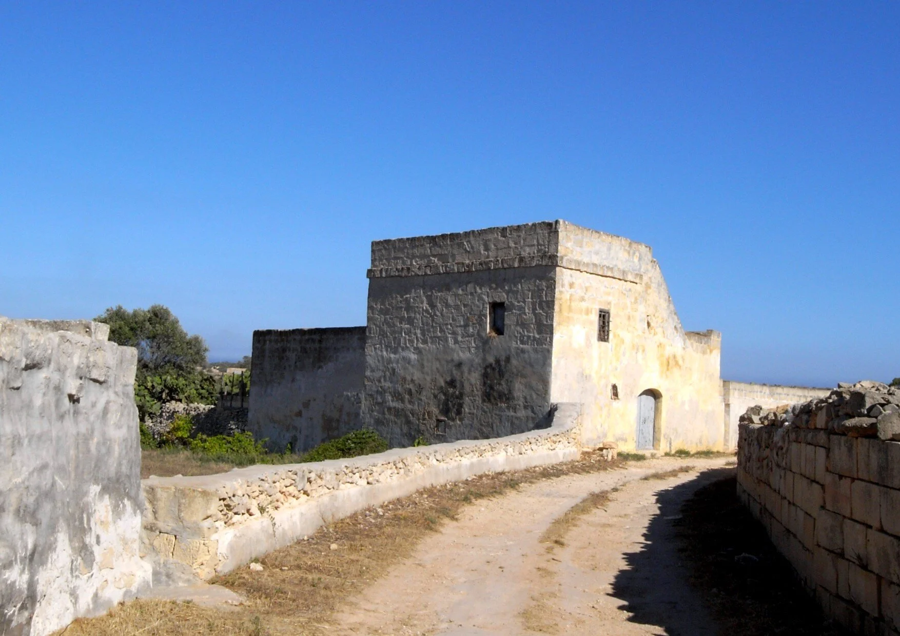Farmbuildings at Benghasja