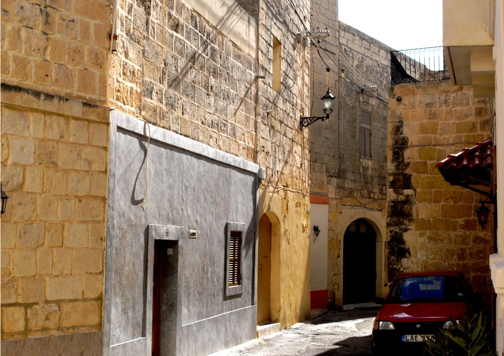 Triq Santa Katarina (St Catherine Street)