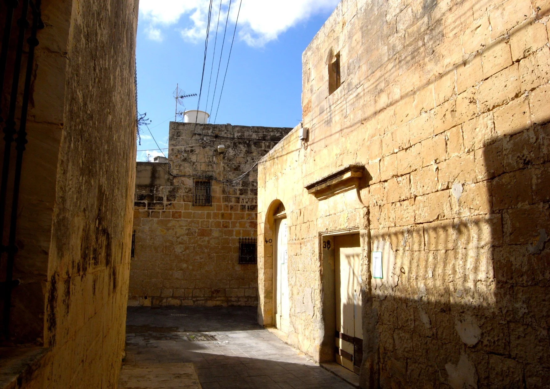 Triq il-Fjuri (Street of Flowers)