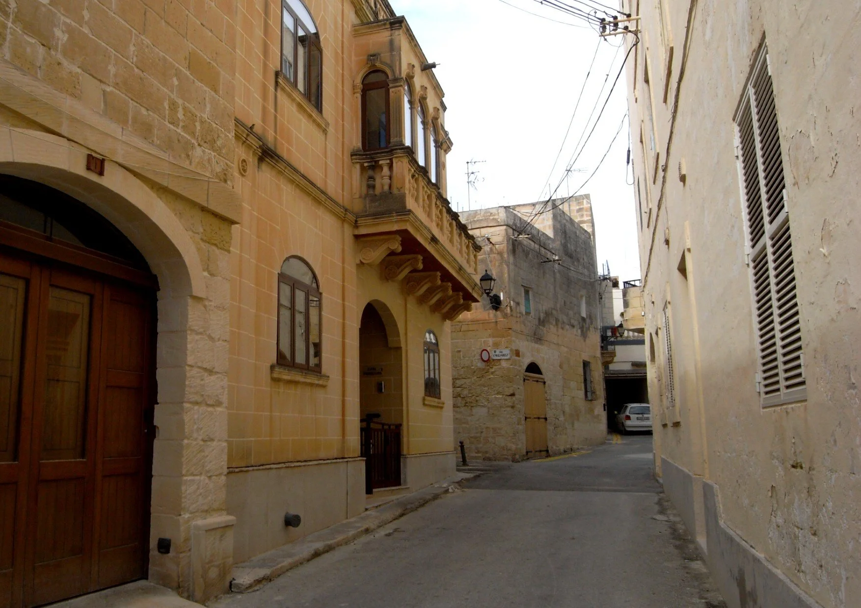 Triq Lourdes (Lourdes Street)
