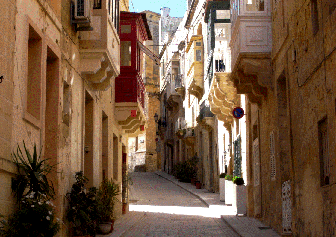 Triq il-Kwartier (Quarters Street)