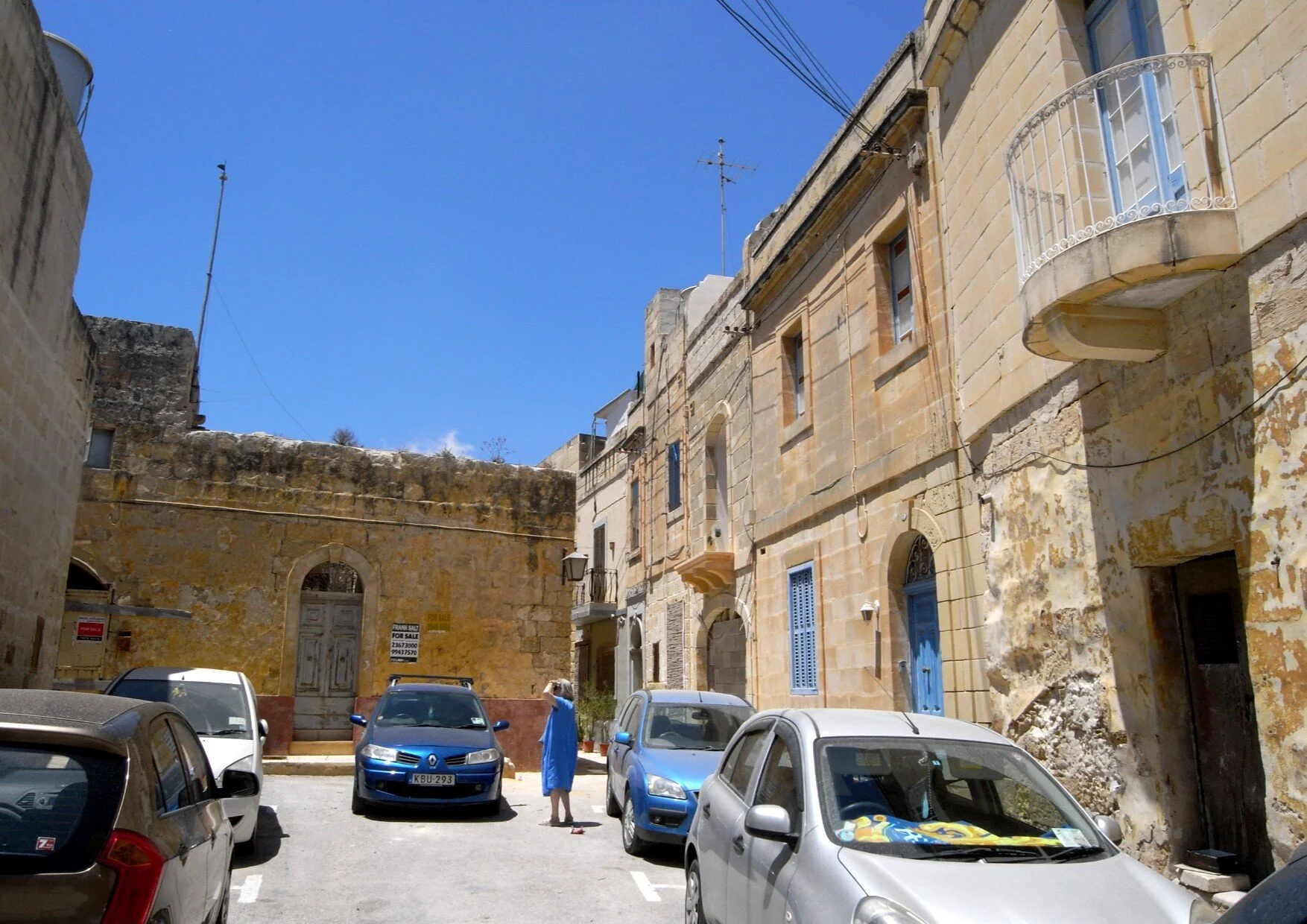 Sqaq San Adeodatu (St Adeodatu Alley)