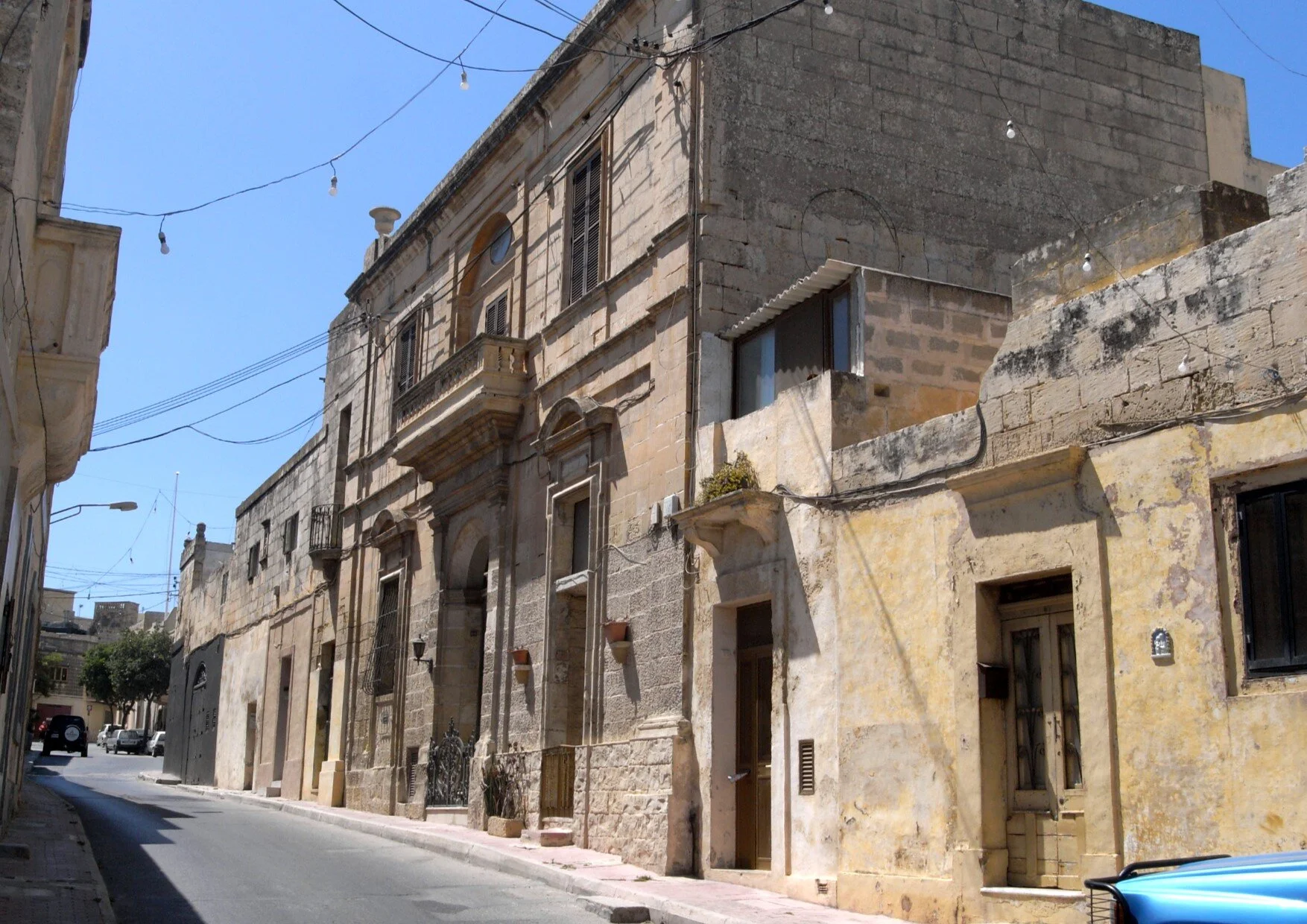Triq Bandolier (Bandolier Street)