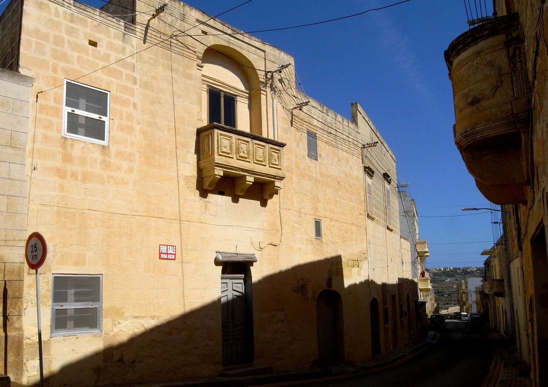 Triq ta' Sdieri (Vests Street)