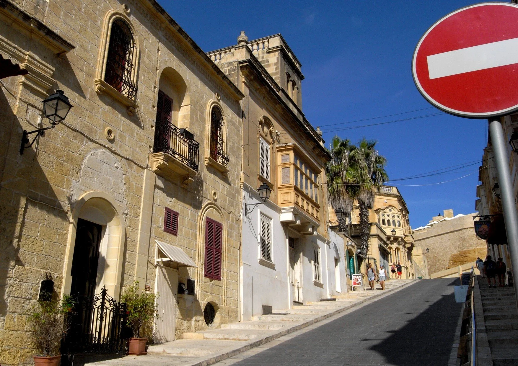 Victoria (Rabat) — Buildings of Malta
