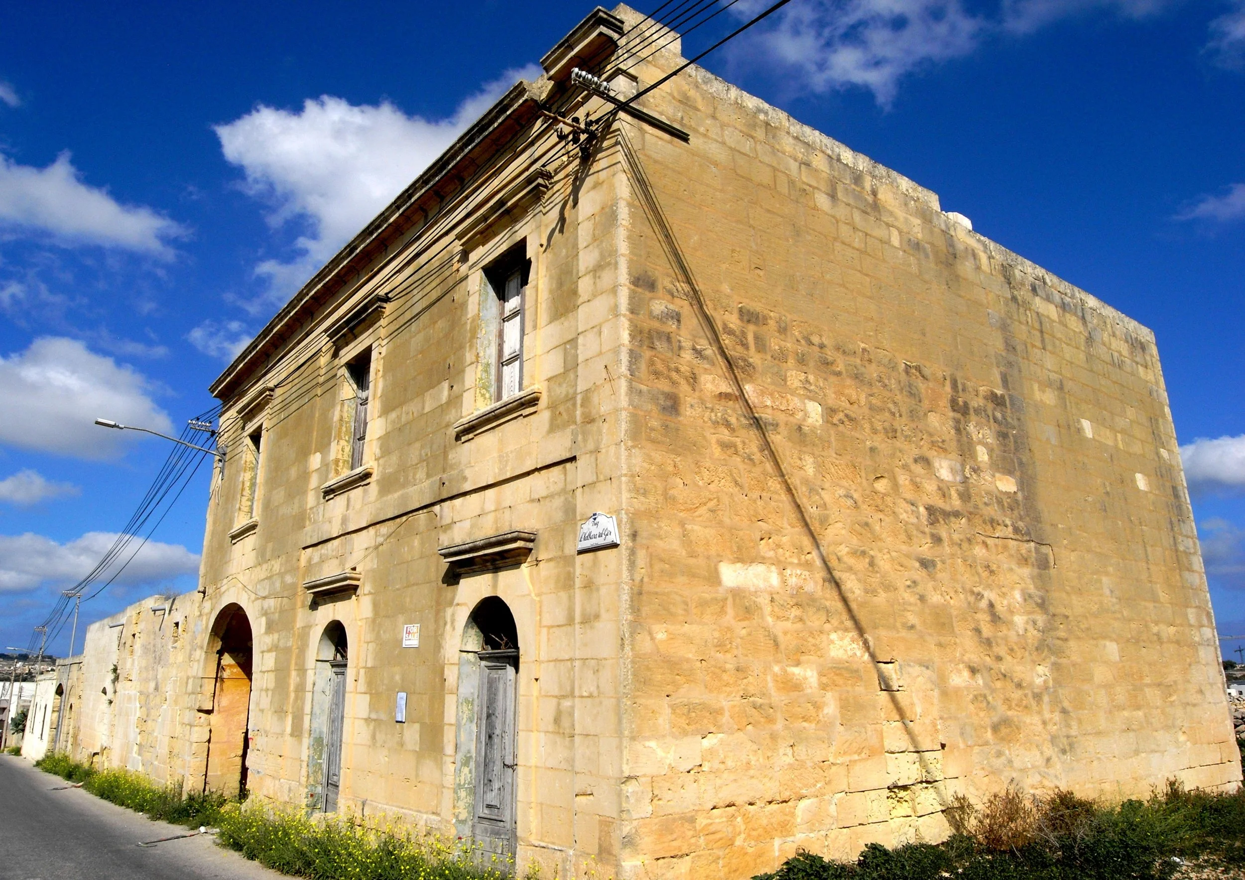 Triq il-Kalkara tal-Gir (Lime Kiln Street)