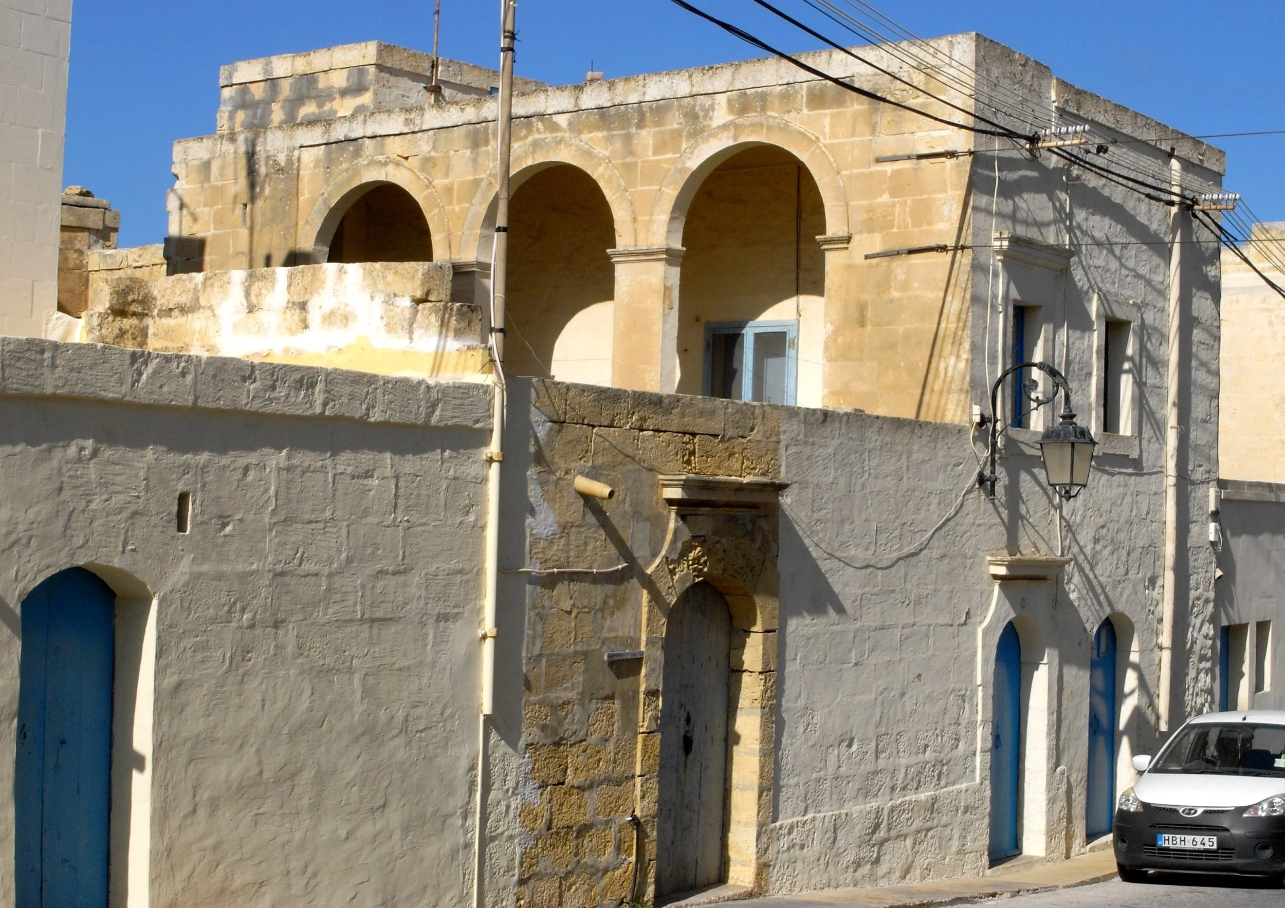Triq il-Knisja (Church Street)
